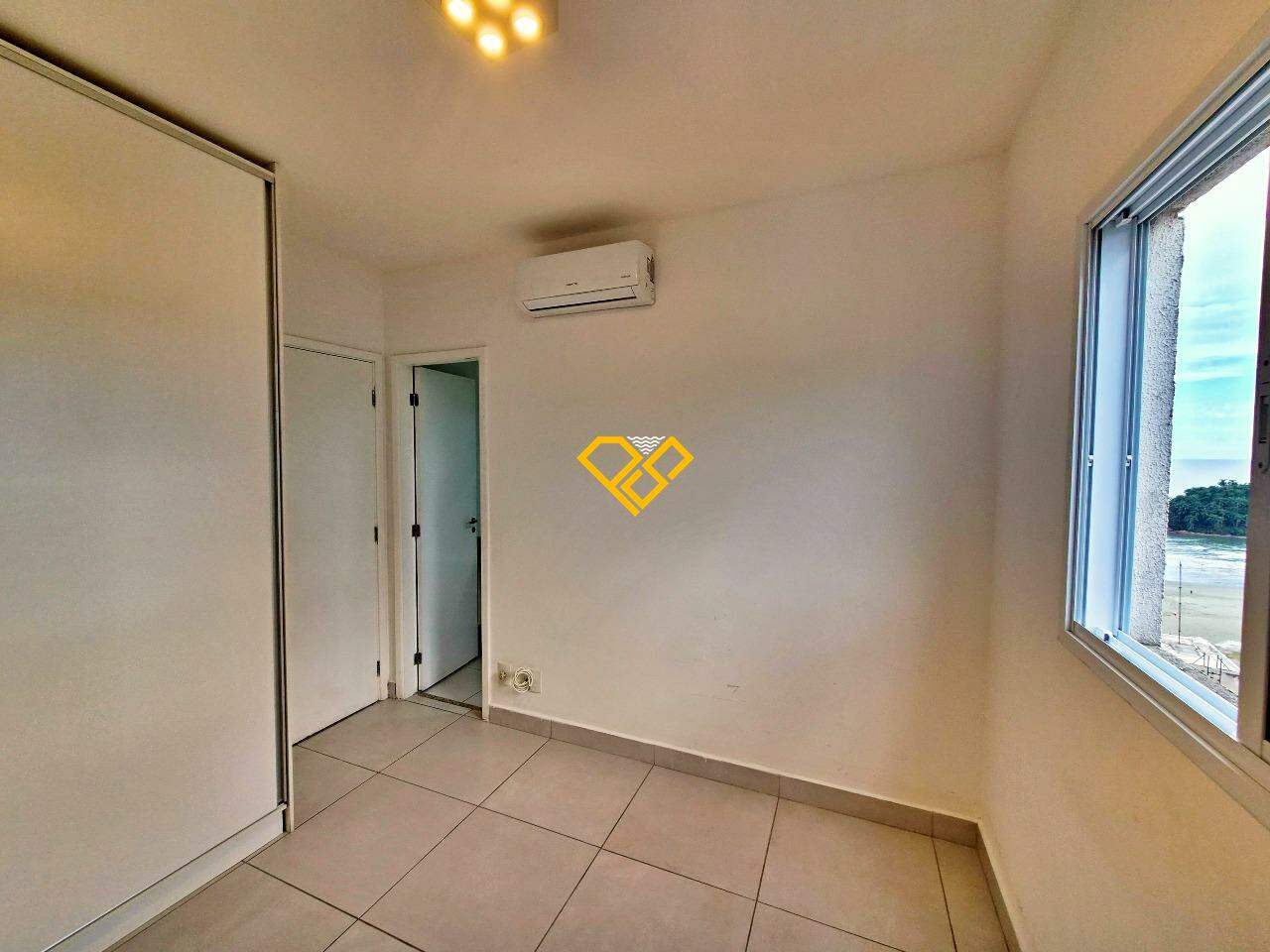 Apartamento Duplex à venda no José Menino: Dormitório 2 - suíte