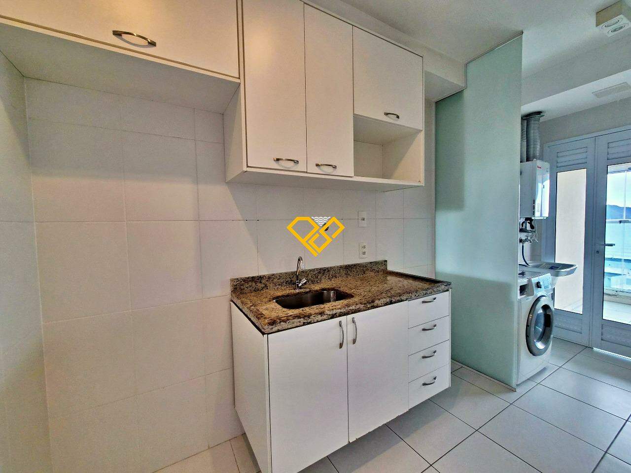 Apartamento Duplex à venda no José Menino: Cozinha