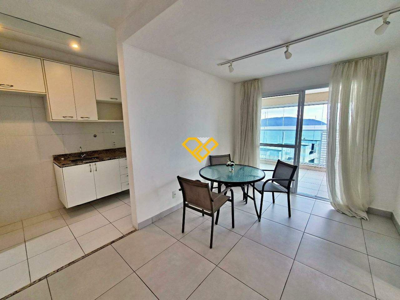 Apartamento Duplex à venda no José Menino: Sala