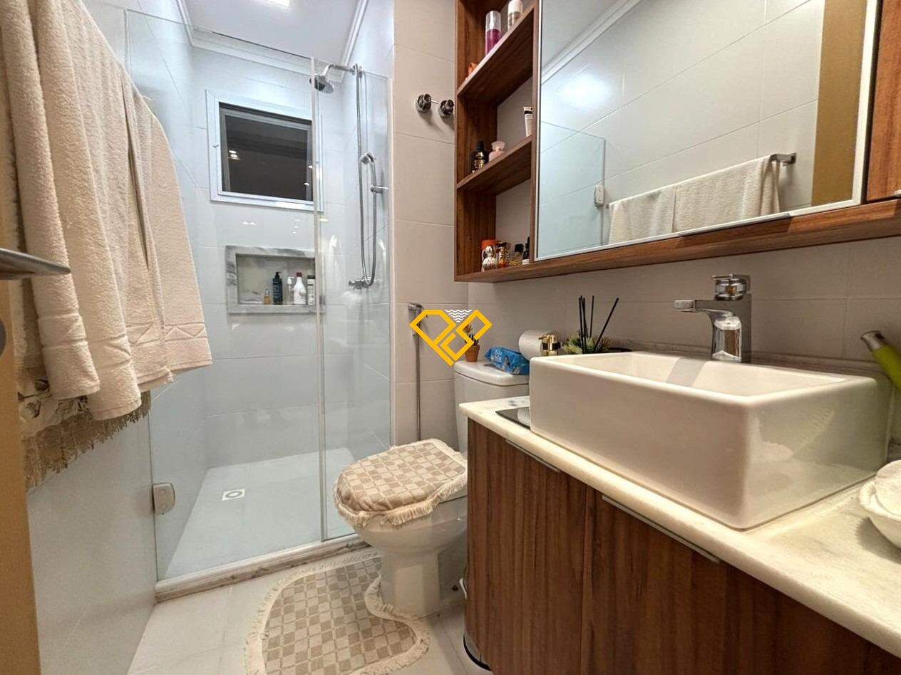 Apartamento à venda no Boqueirão: Wc suíte