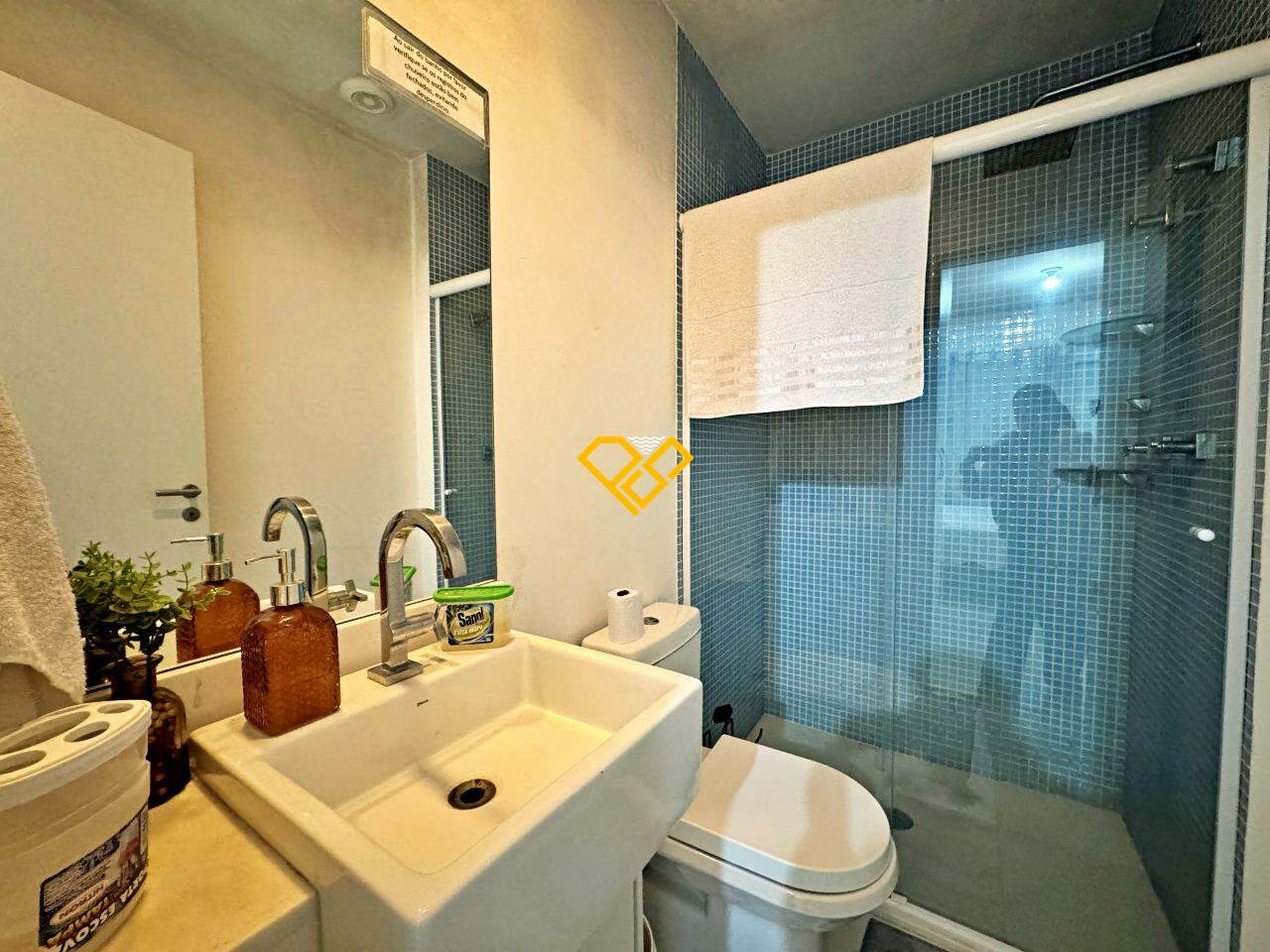 Apartamento para aluguel no Marapé: Wc suíte
