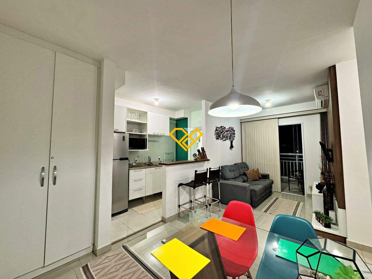 Apartamento para aluguel no Marapé: Sala