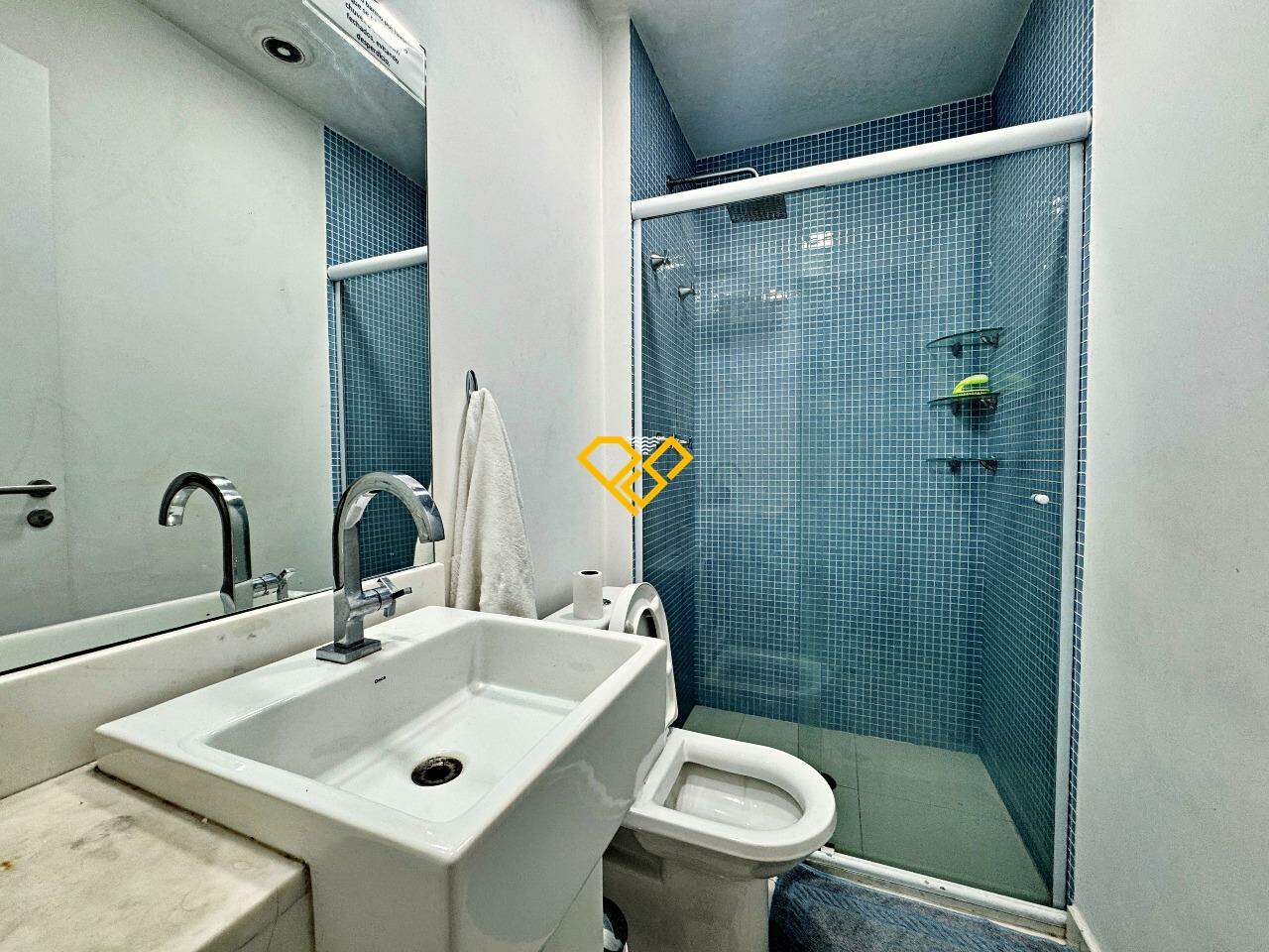 Apartamento para aluguel no Marapé: Wc social