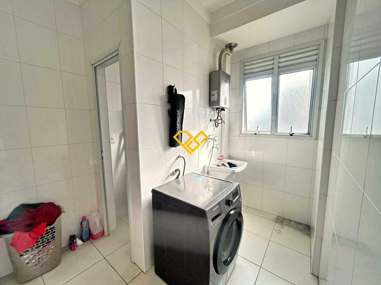 Apartamento à venda no Gonzaga: Área de serviço