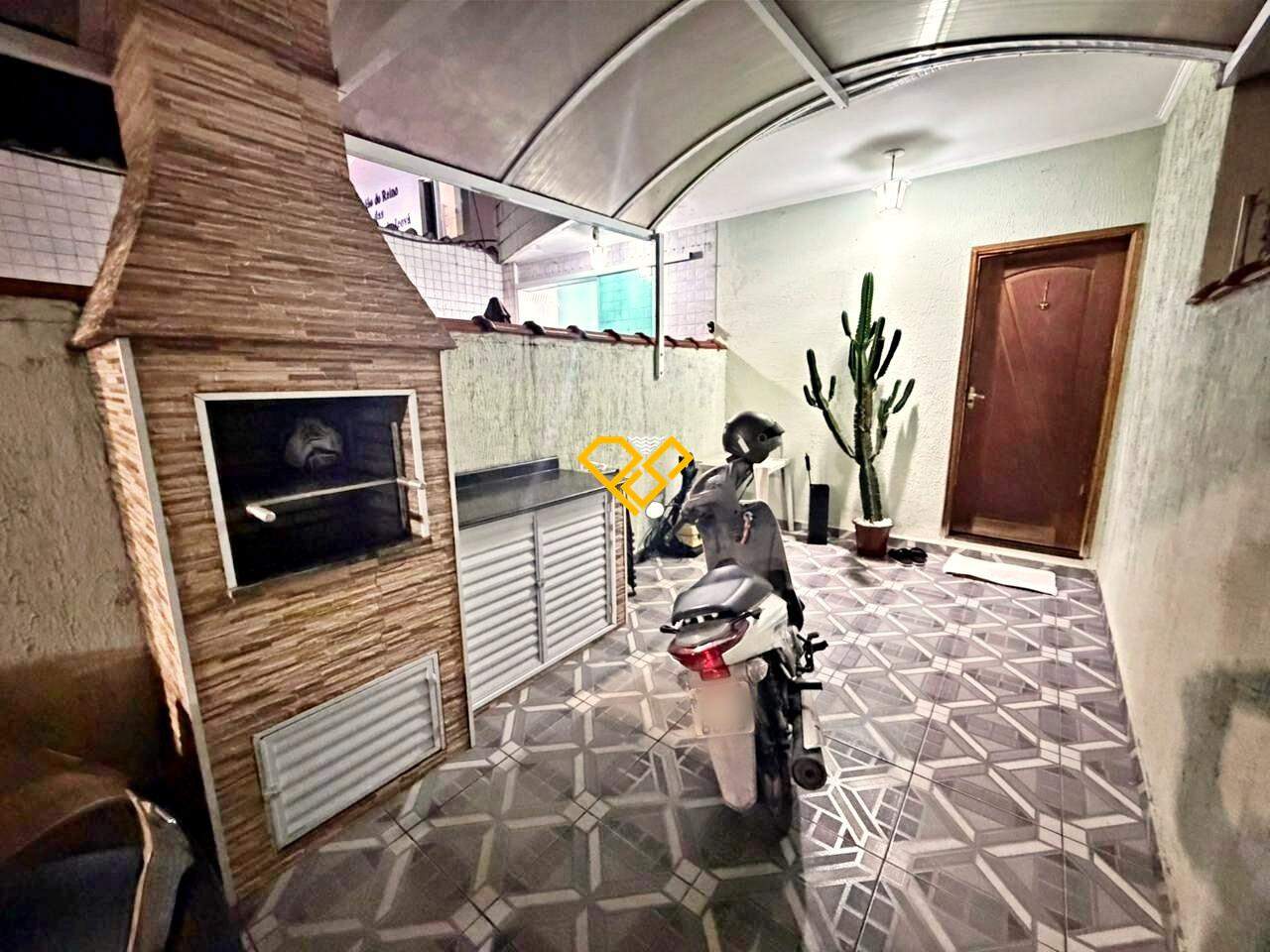 Sobreposta Alta à venda no Marapé: Garagem