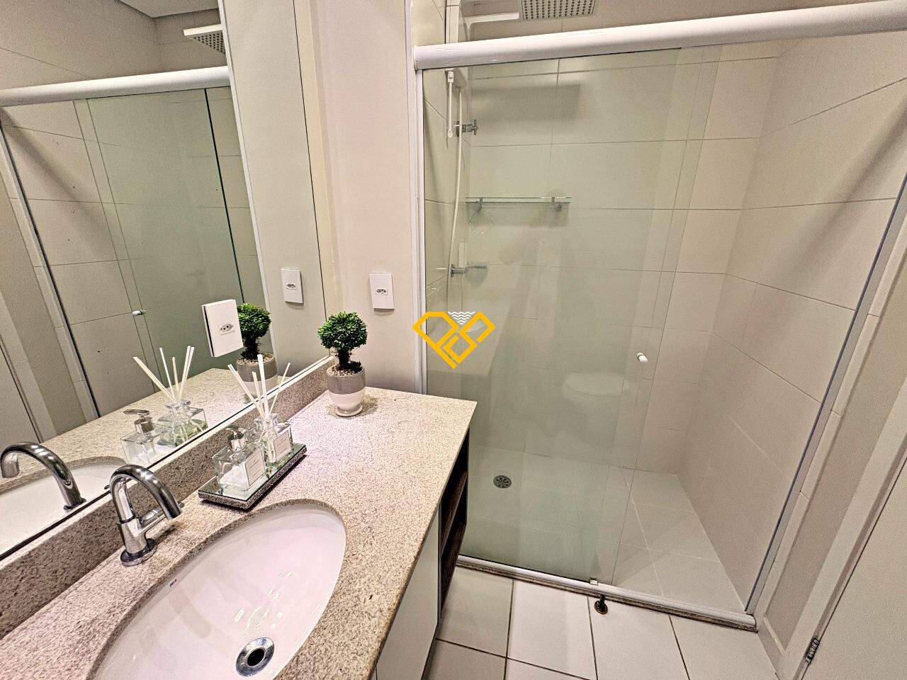 Apartamento para aluguel no Pompéia: Wc suíte