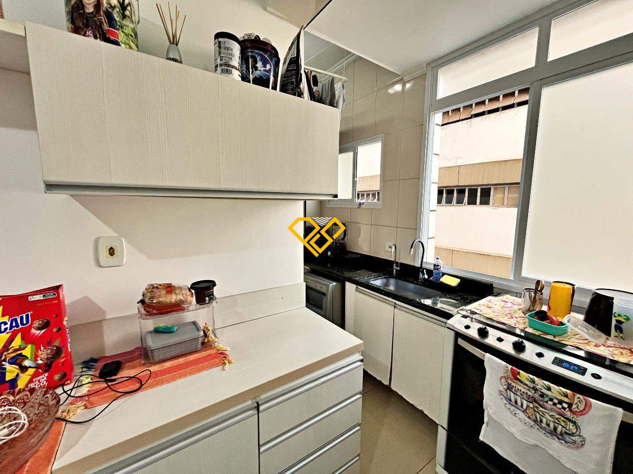 Apartamento à venda no Gonzaga: Cozinha