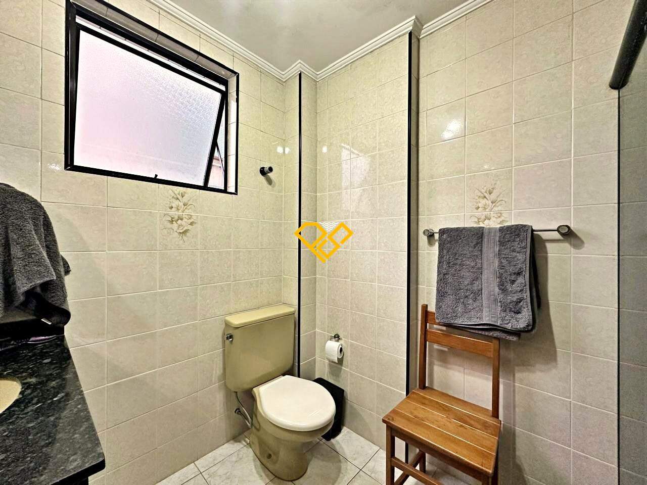 Apartamento à venda no Pompéia: Wc social