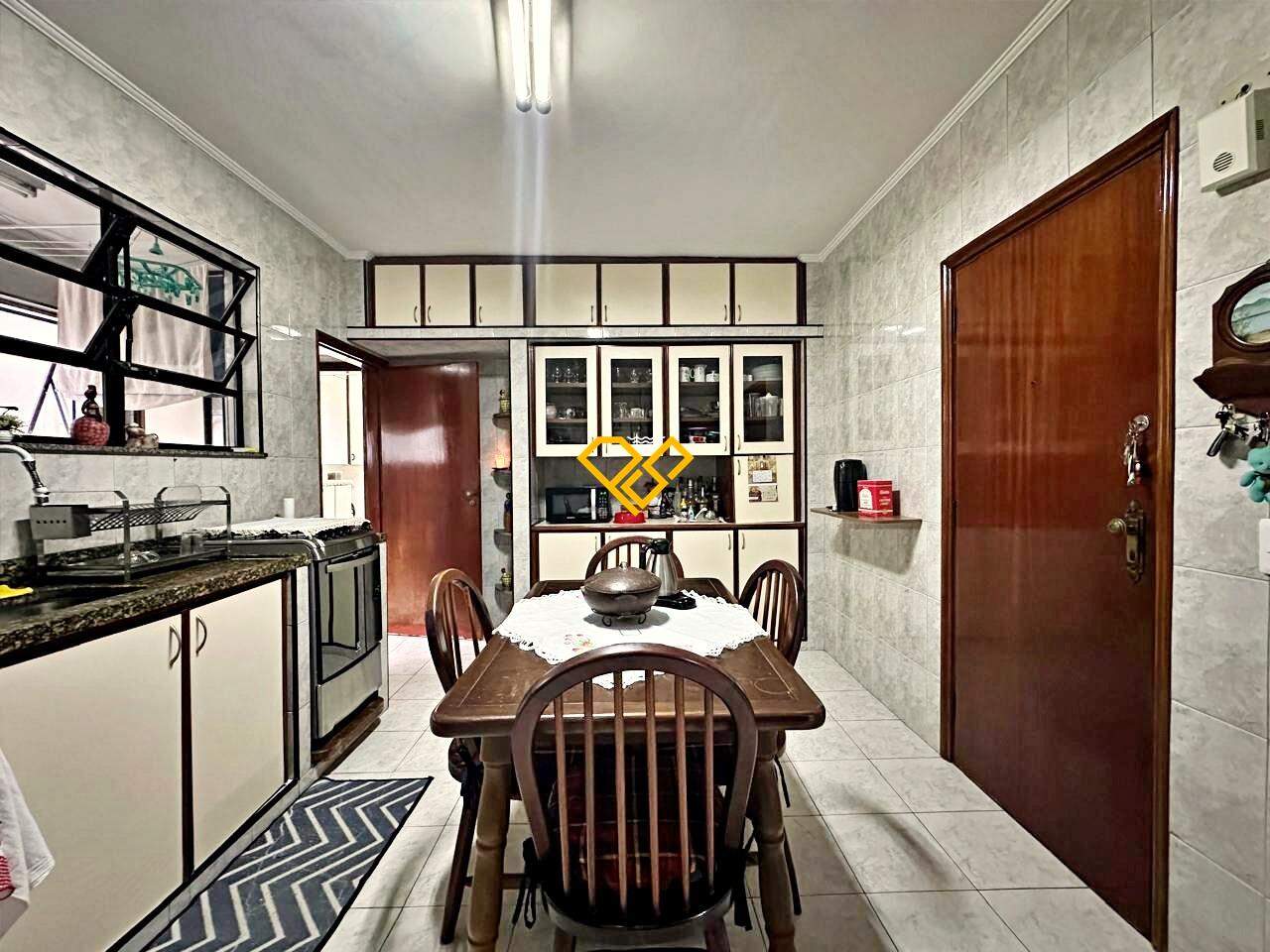 Apartamento à venda no Pompéia: Cozinha