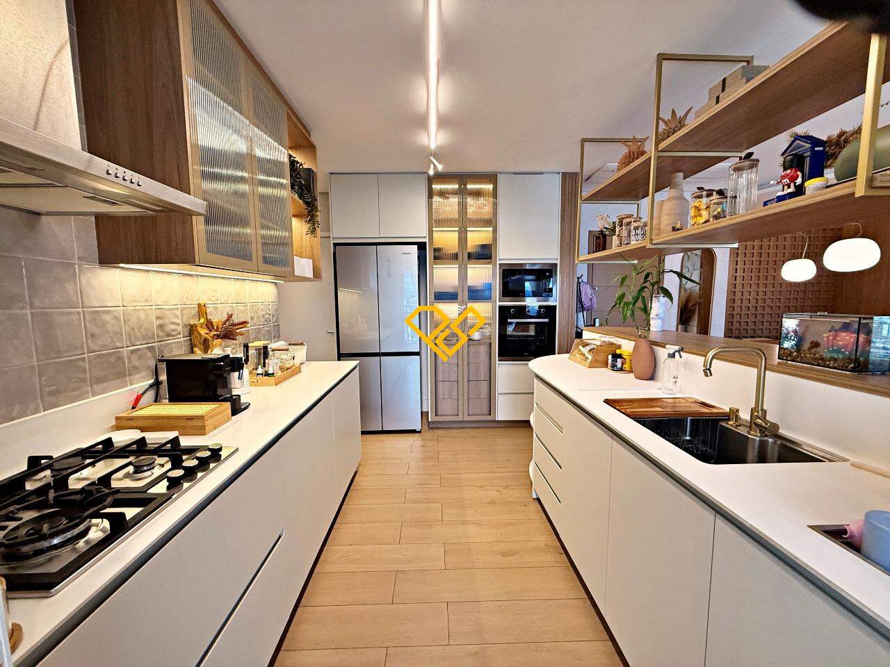 Apartamento à venda no Gonzaga: Cozinha
