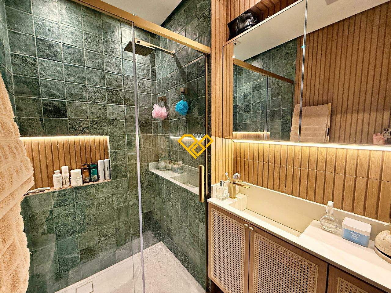 Apartamento à venda no Gonzaga: Wc suíte
