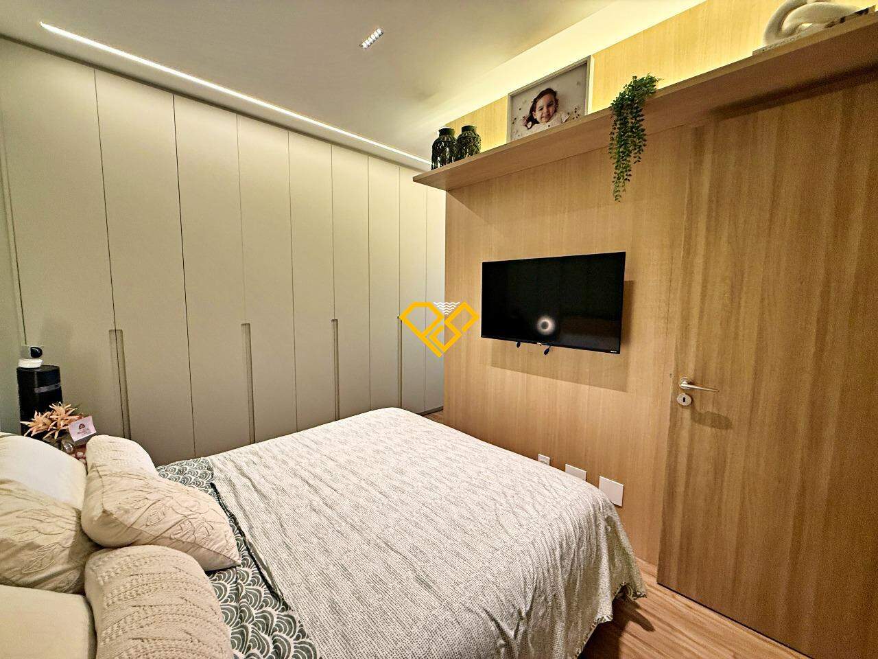 Apartamento à venda no Gonzaga: Dormitório 1 - suíte