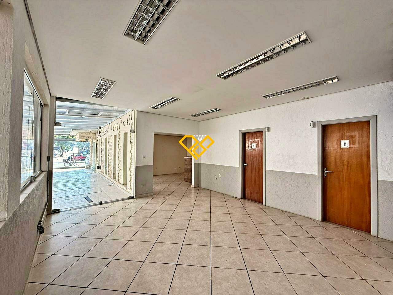 Prédio Comercial para aluguel no Boqueirão:
