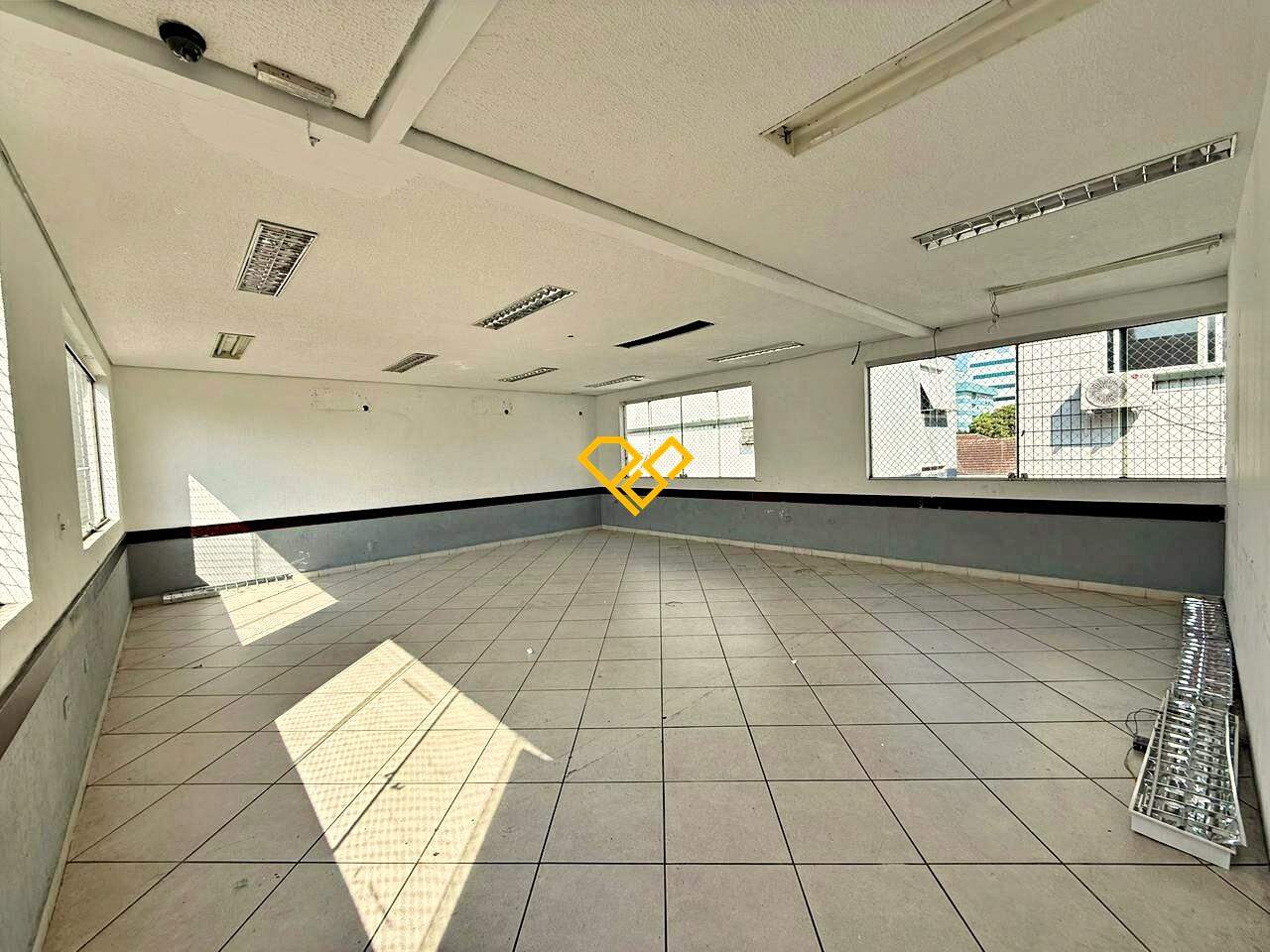 Prédio Comercial para aluguel no Boqueirão: