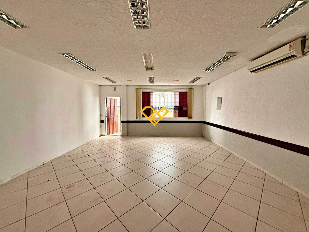 Prédio Comercial para aluguel no Boqueirão: