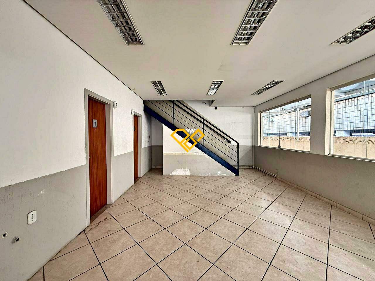 Prédio Comercial para aluguel no Boqueirão: 