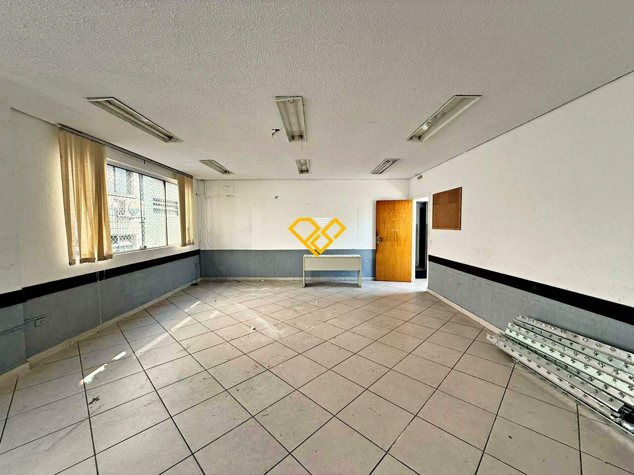 Prédio Comercial para aluguel no Boqueirão: