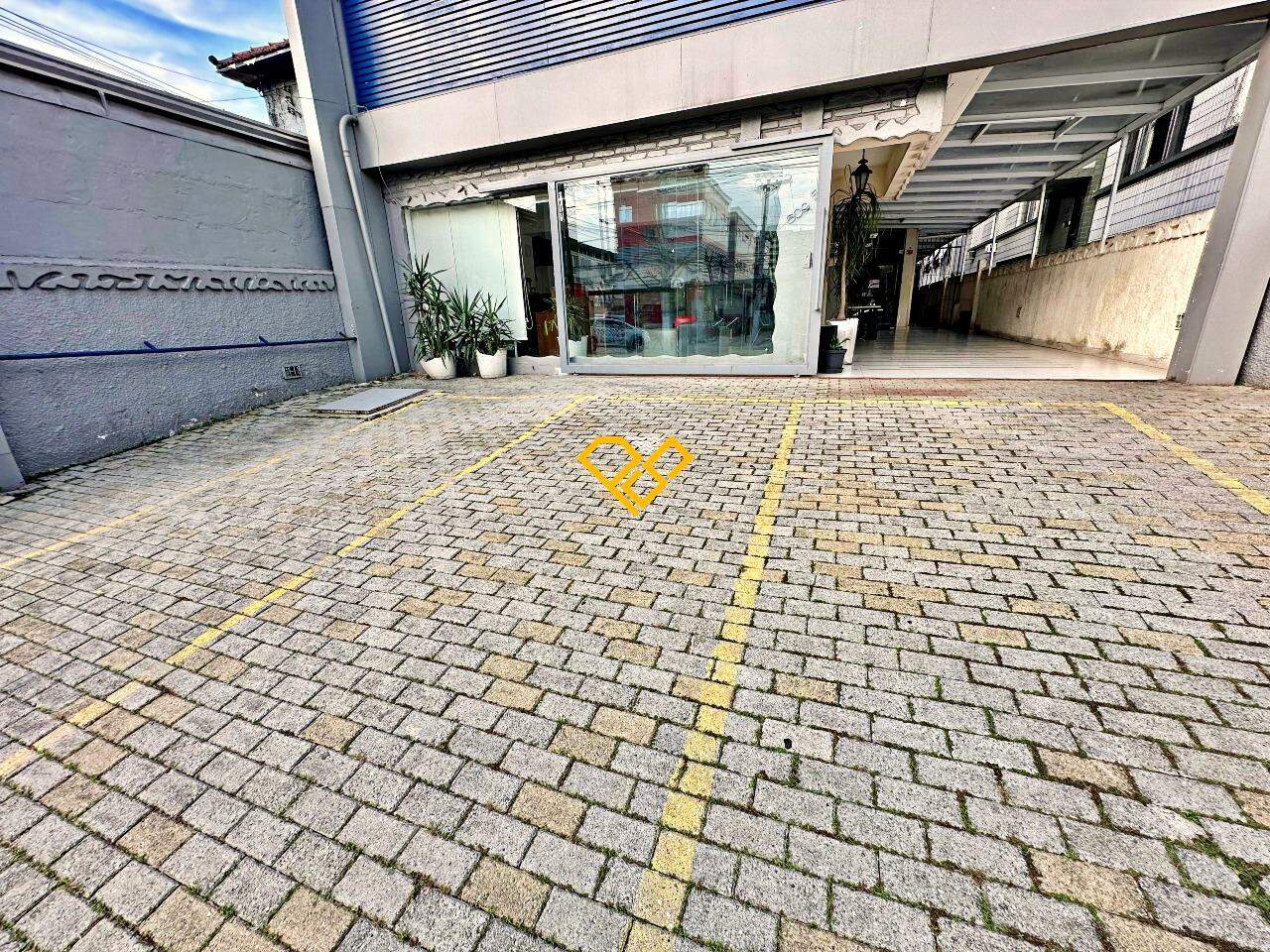 Prédio Comercial para aluguel no Boqueirão: