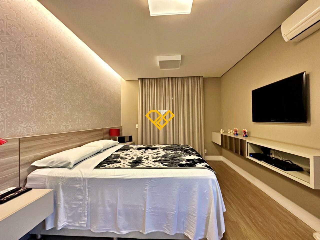Apartamento à venda no Gonzaga: Suíte 1