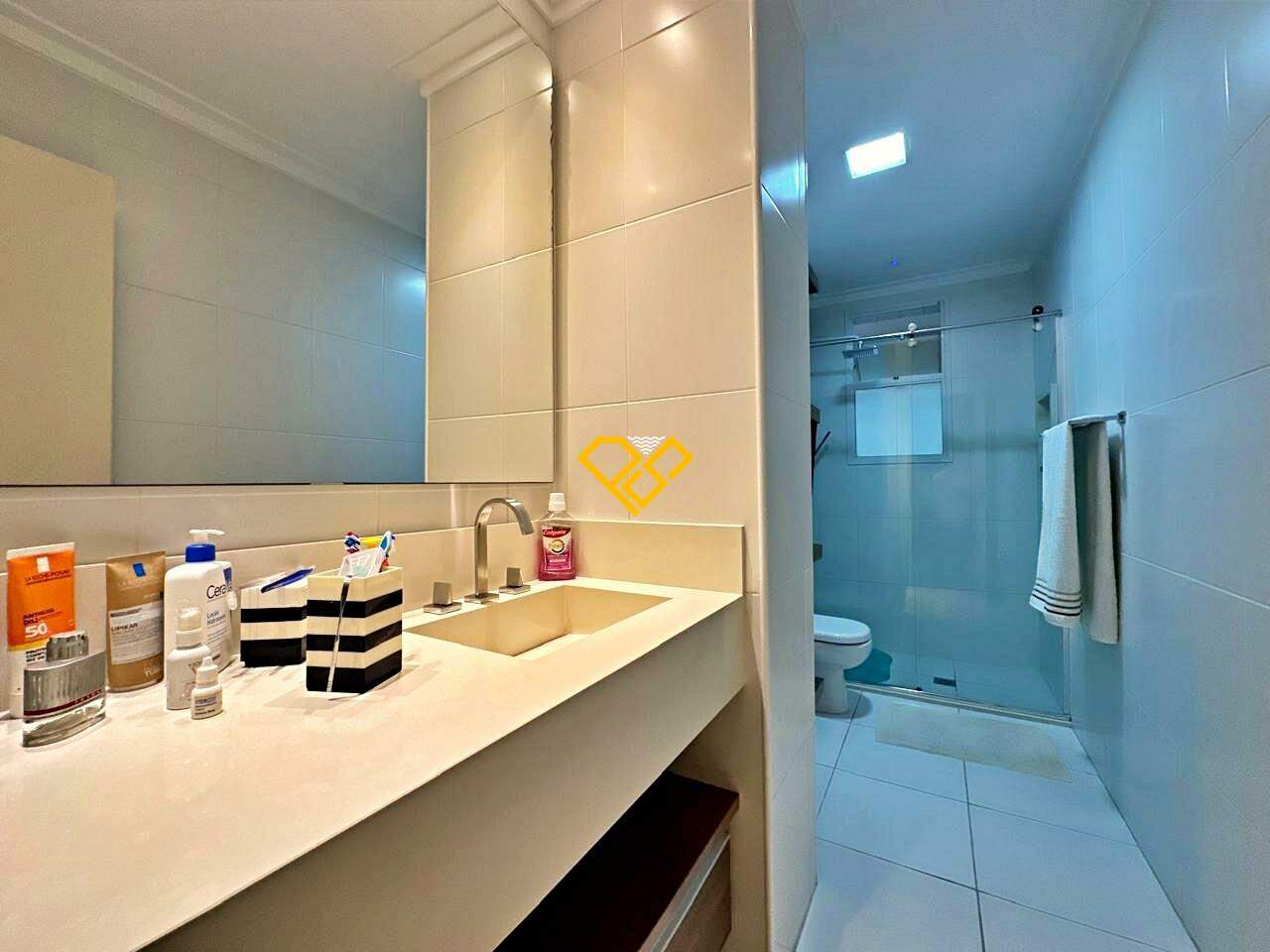 Apartamento à venda no Gonzaga: Wc suíte 1