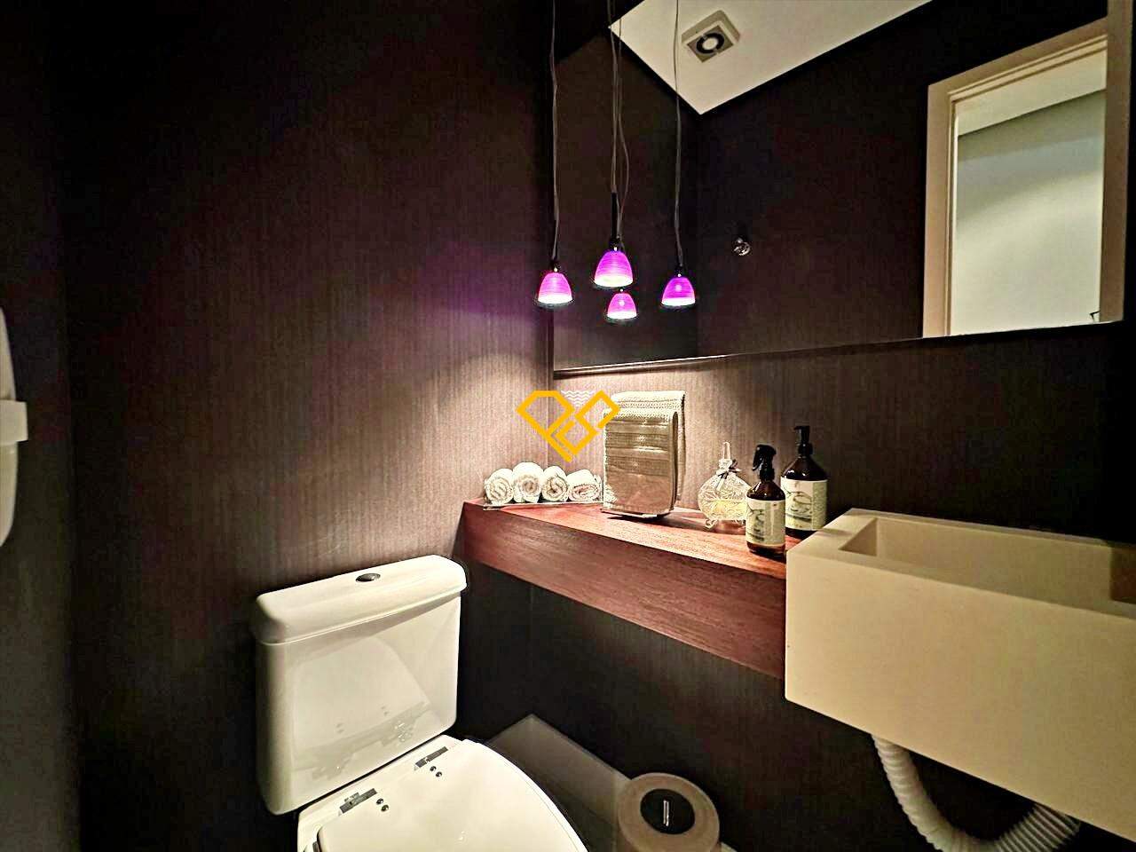 Apartamento à venda no Gonzaga: Lavabo