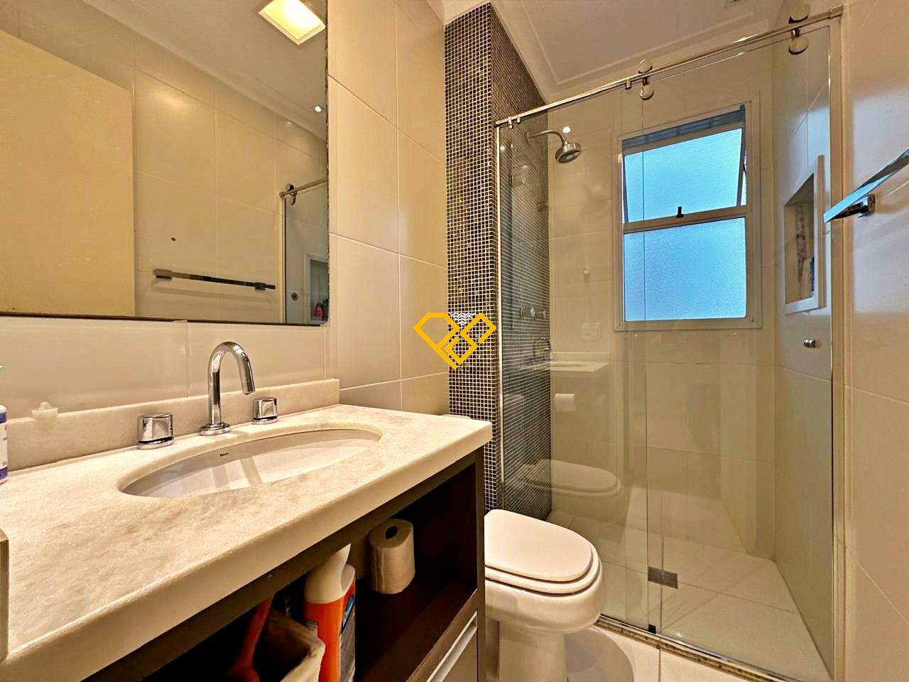 Apartamento à venda no Gonzaga: Wc suíte 2