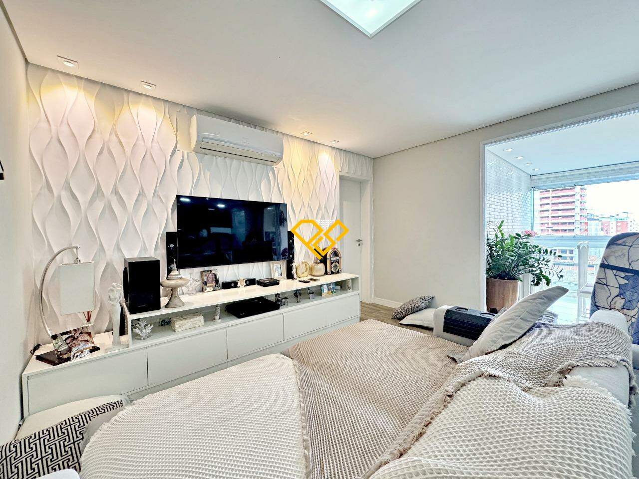 Apartamento para aluguel no Ponta da Praia: Sala