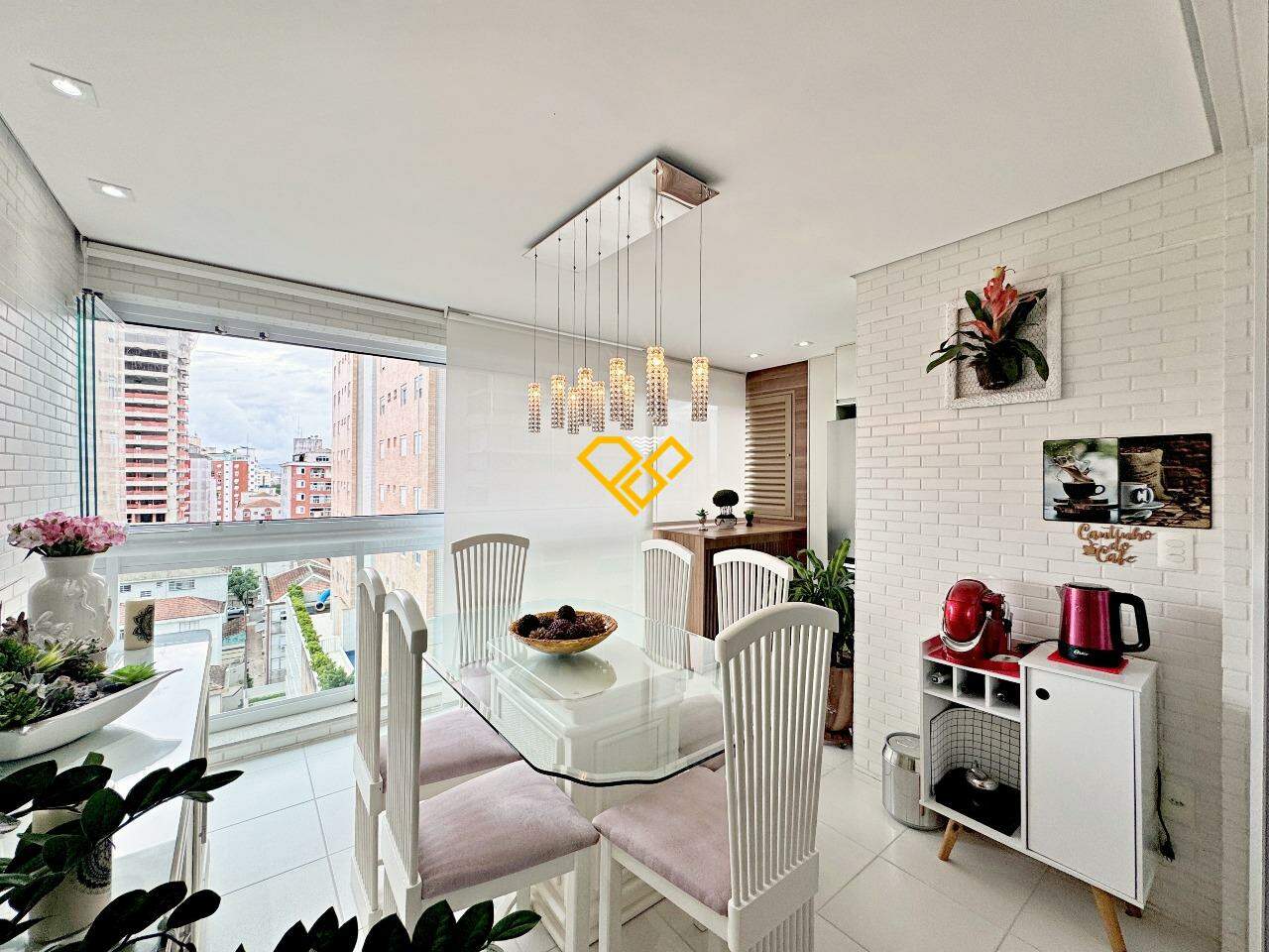 Apartamento para aluguel no Ponta da Praia: Varanda