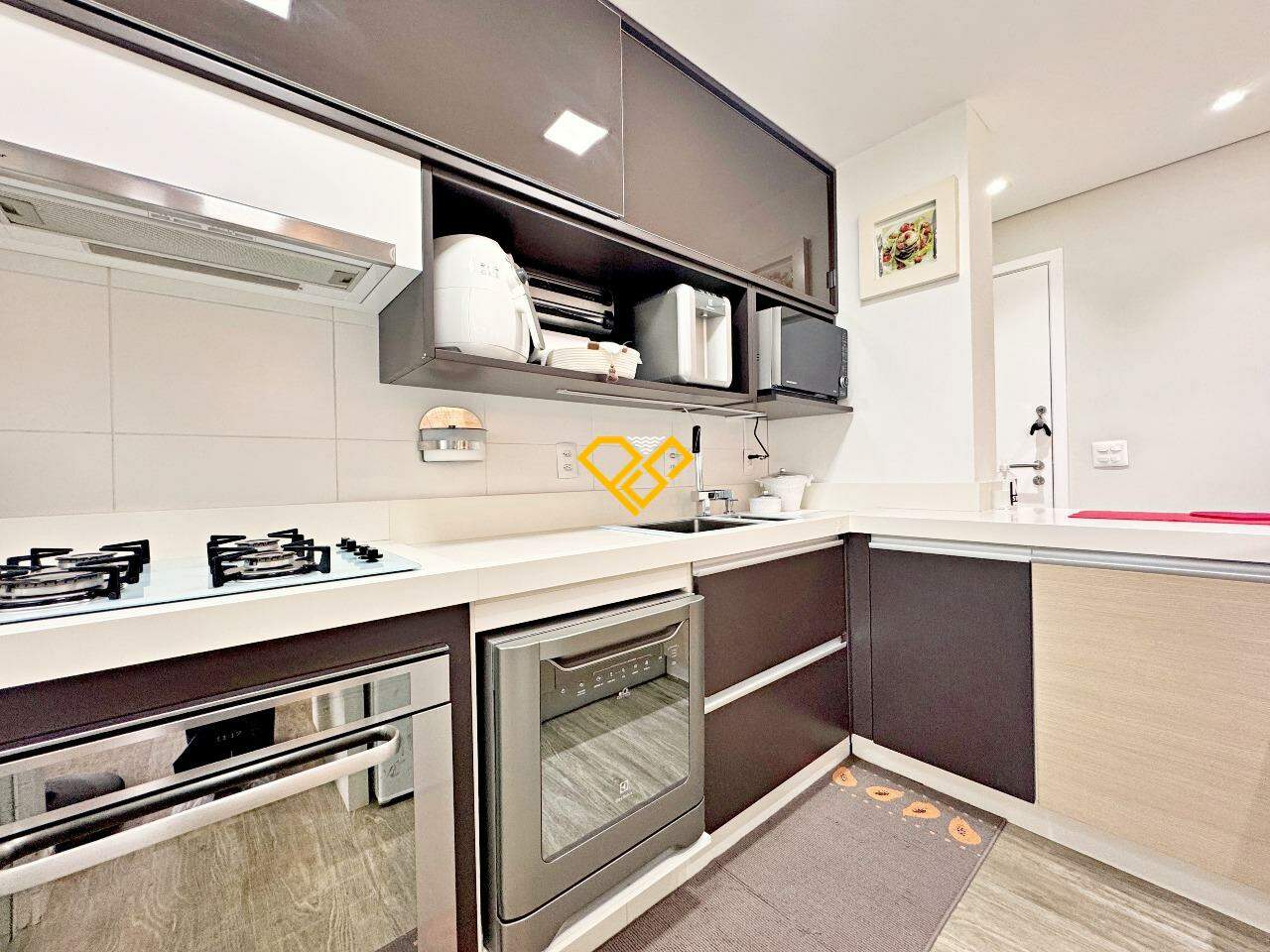 Apartamento para aluguel no Ponta da Praia: Cozinha