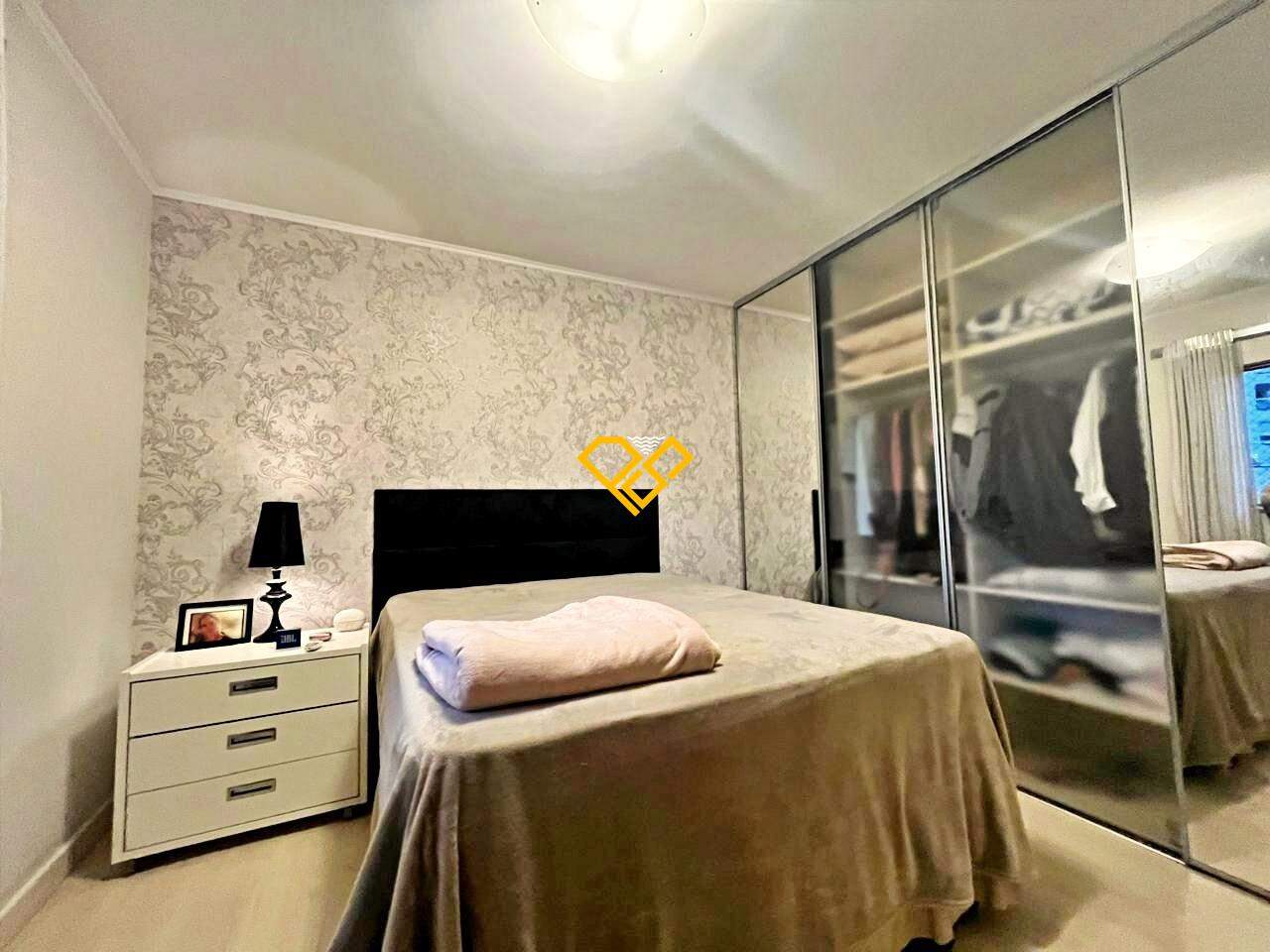 Apartamento à venda no Ponta da Praia: Dormitório 1 - suíte