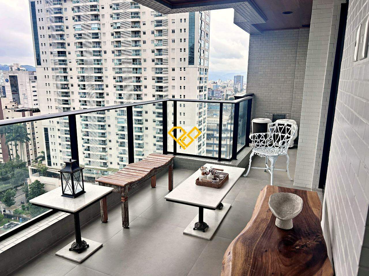 Apartamento para aluguel no Boqueirão: Varanda