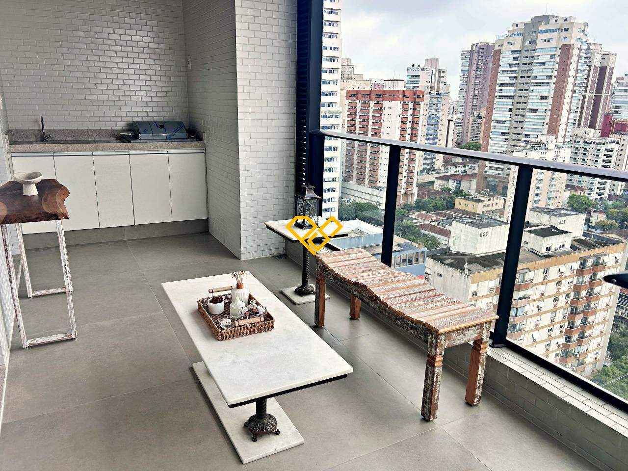 Apartamento para aluguel no Boqueirão: Varanda