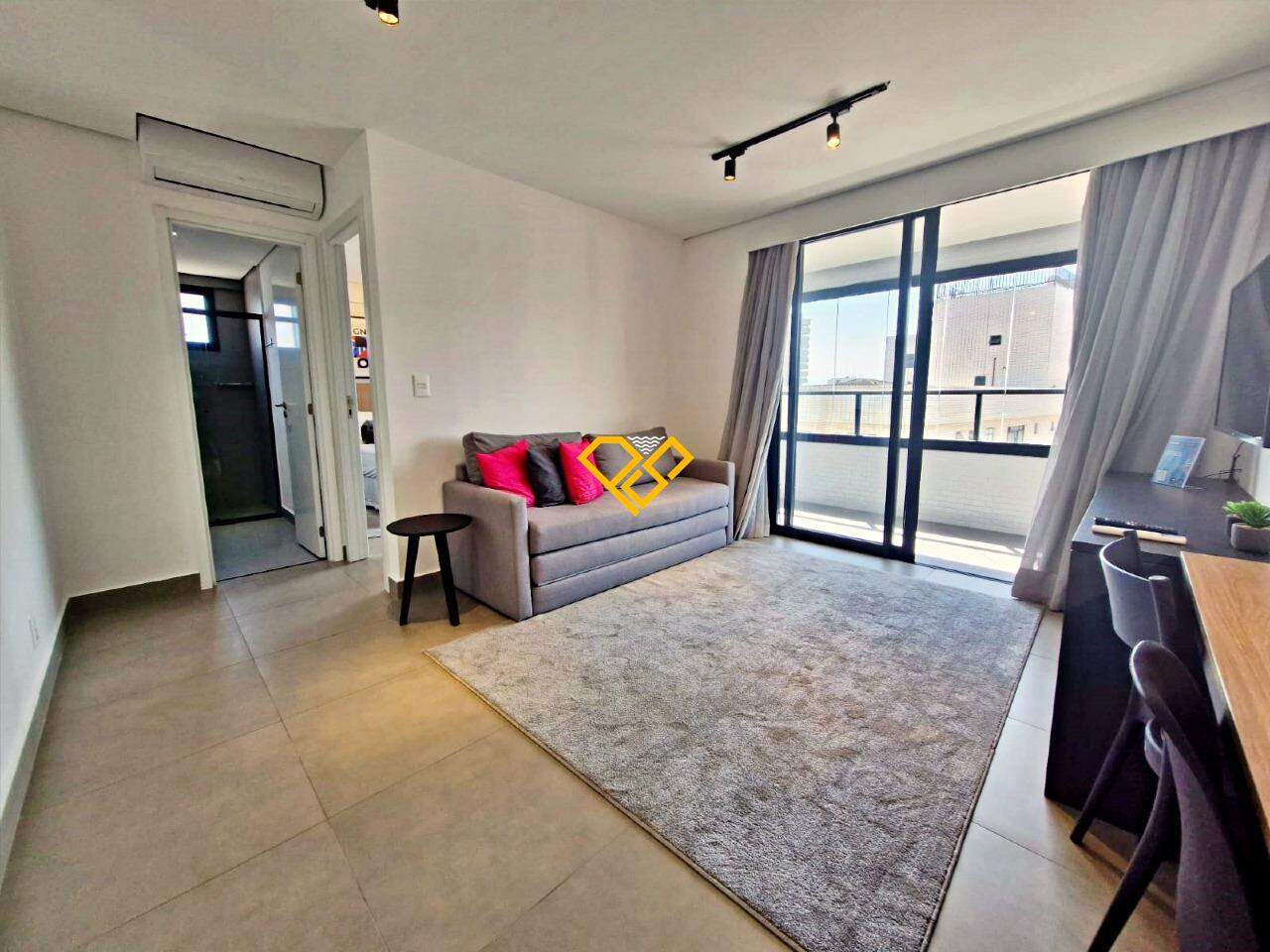 Apartamento para aluguel no Ponta da Praia: Sala
