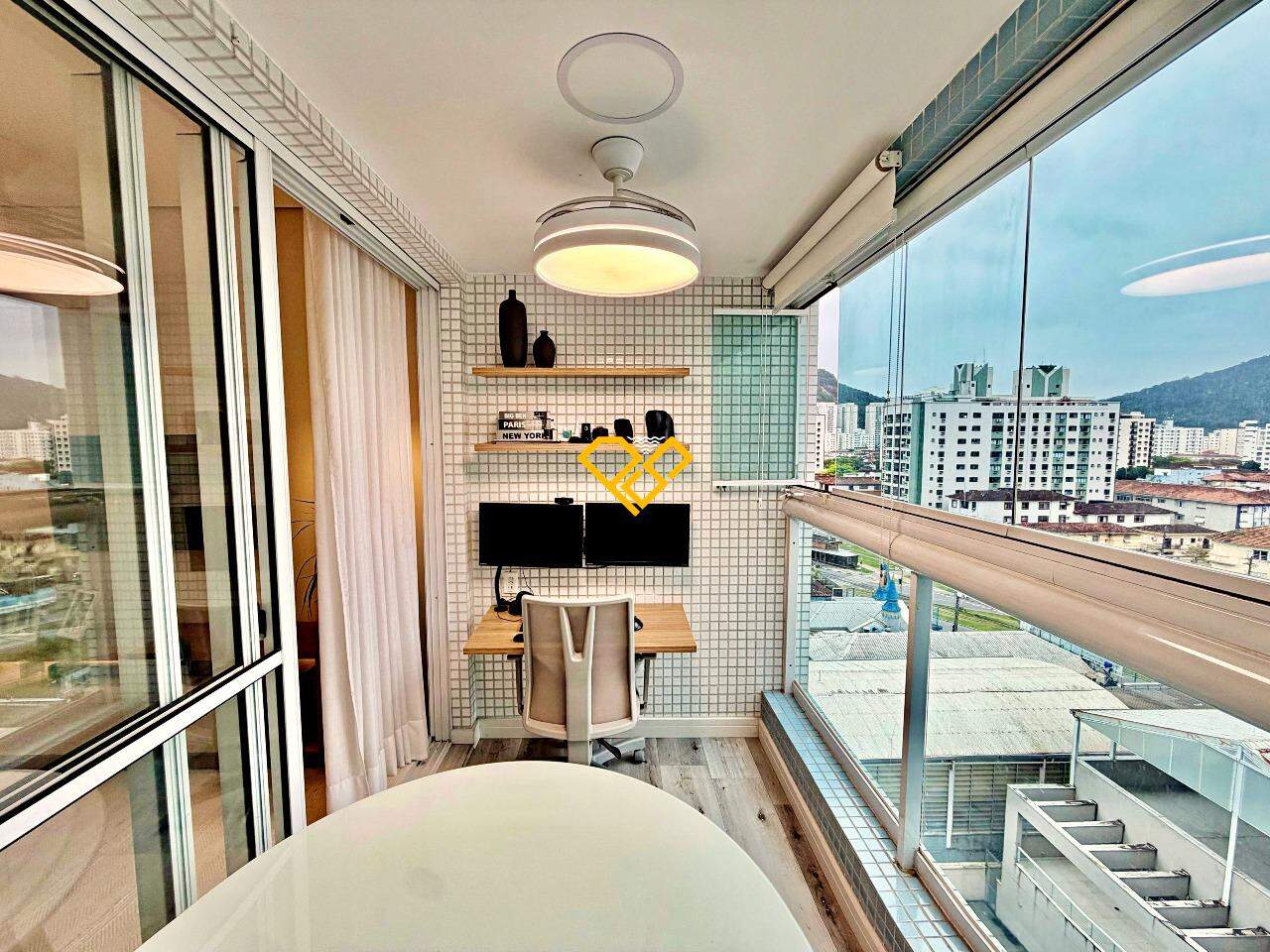 Apartamento à venda no Pompéia: Varanda