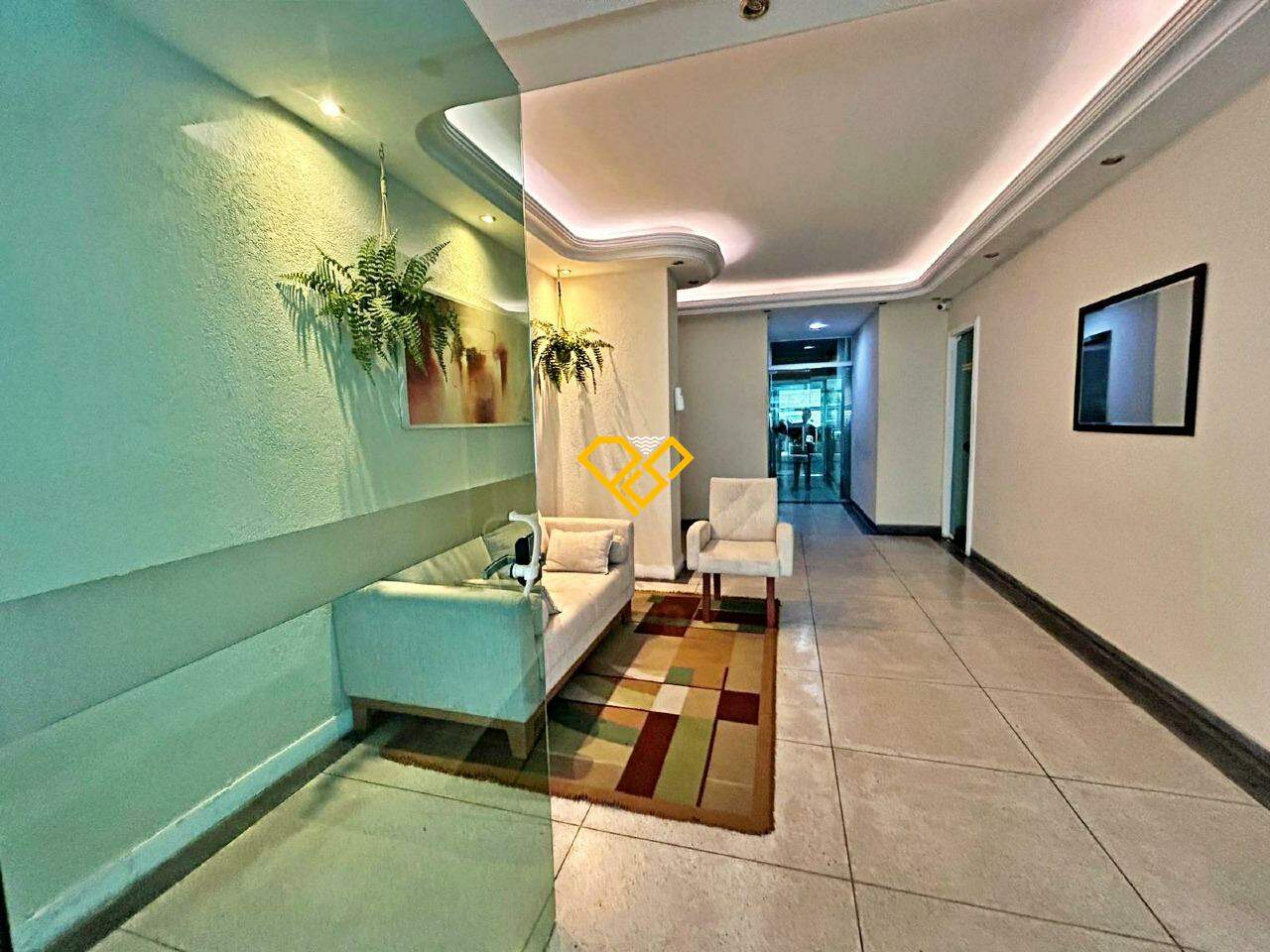 Apartamento à venda no Aparecida: Hall social do condomínio