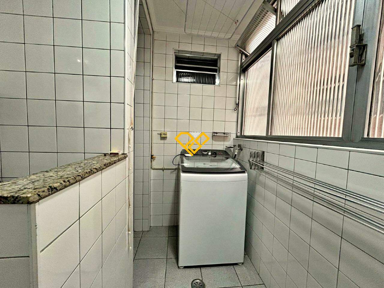 Apartamento à venda no Aparecida: Área de serviço