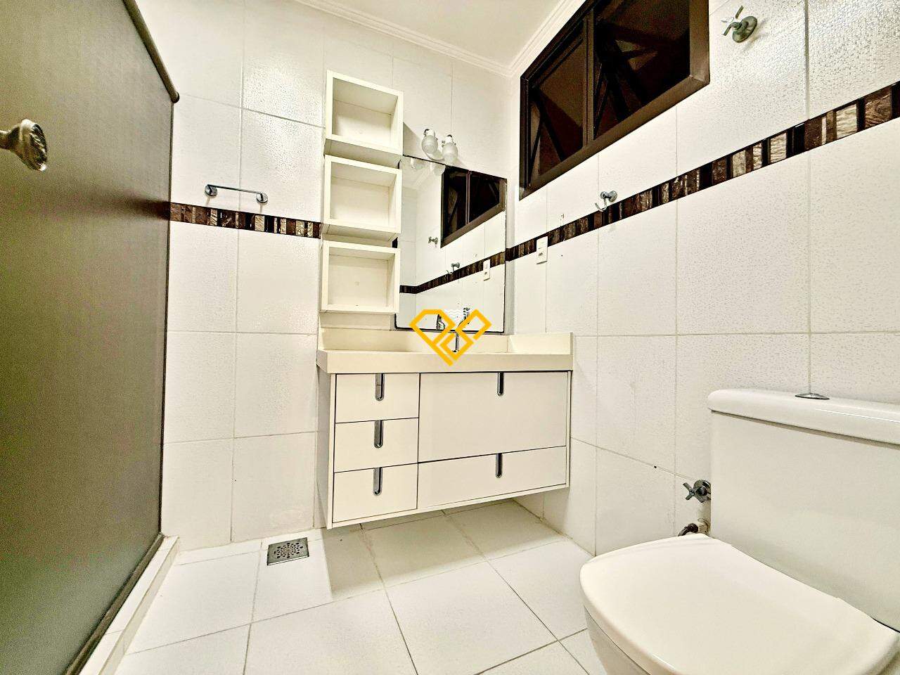 Apartamento à venda no Ponta da Praia: Wc suíte