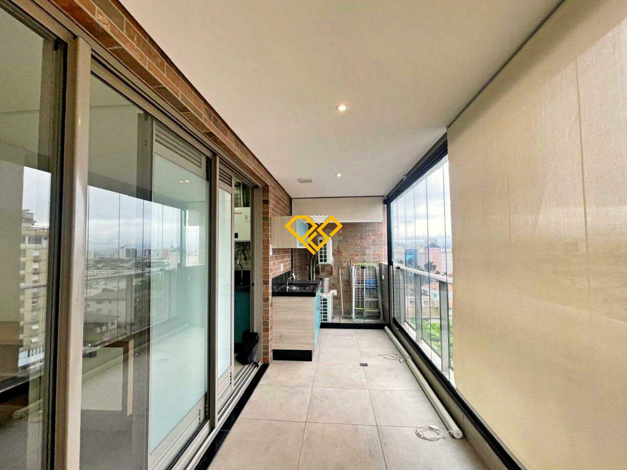 Apartamento para aluguel no Aparecida: Varanda