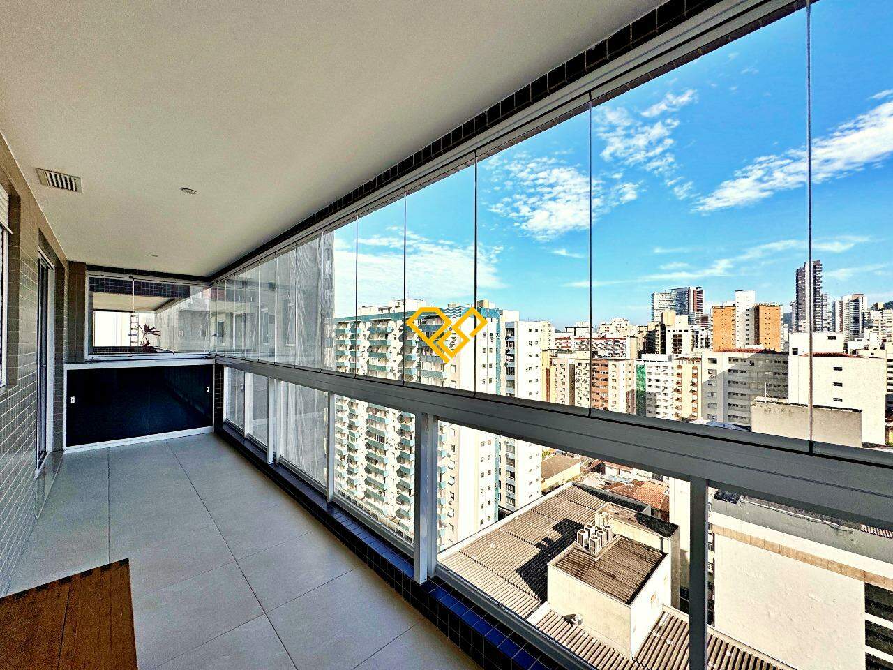 Apartamento para aluguel no Gonzaga: Varanda