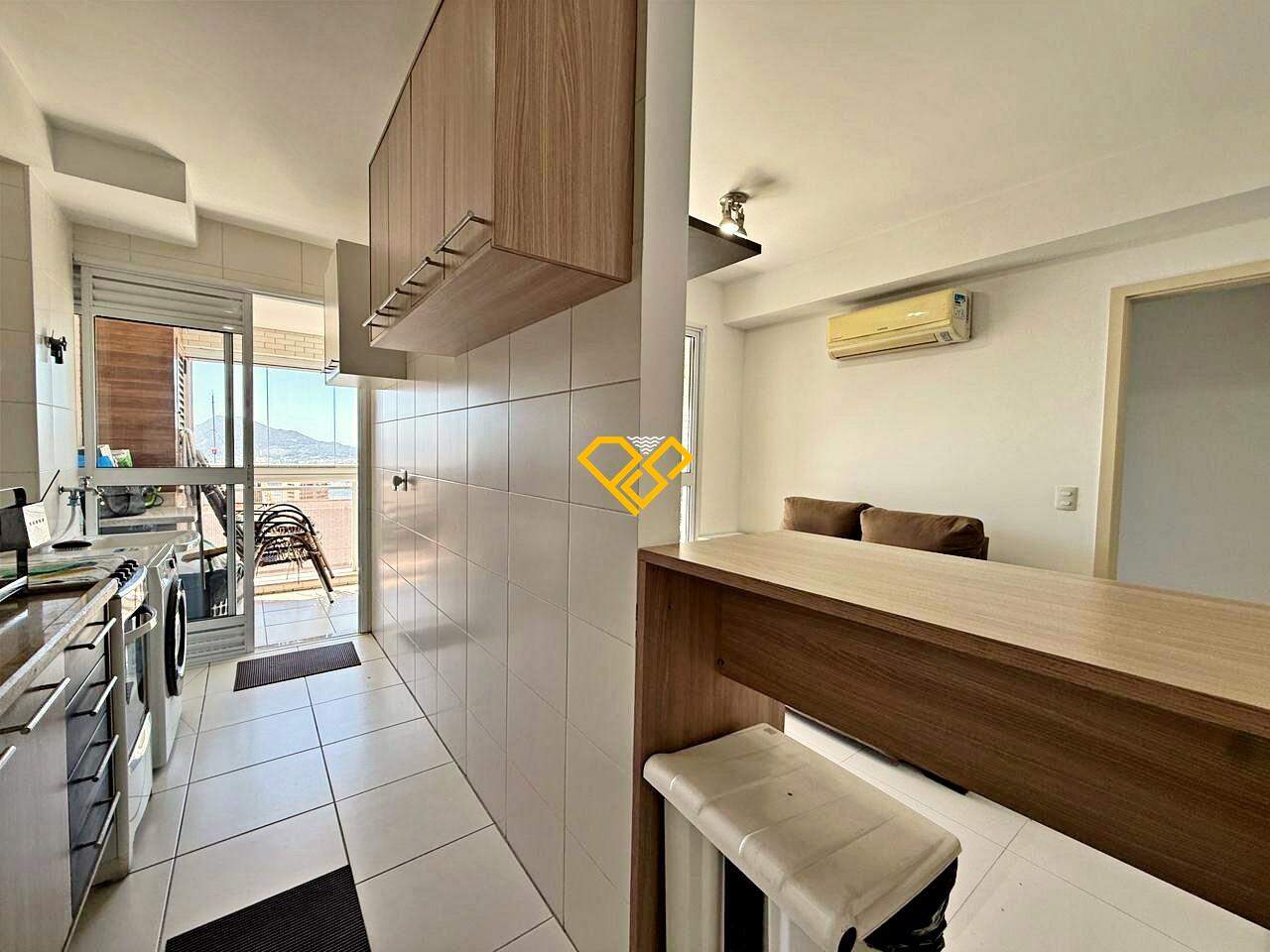 Apartamento à venda no Ponta da Praia: Cozinha