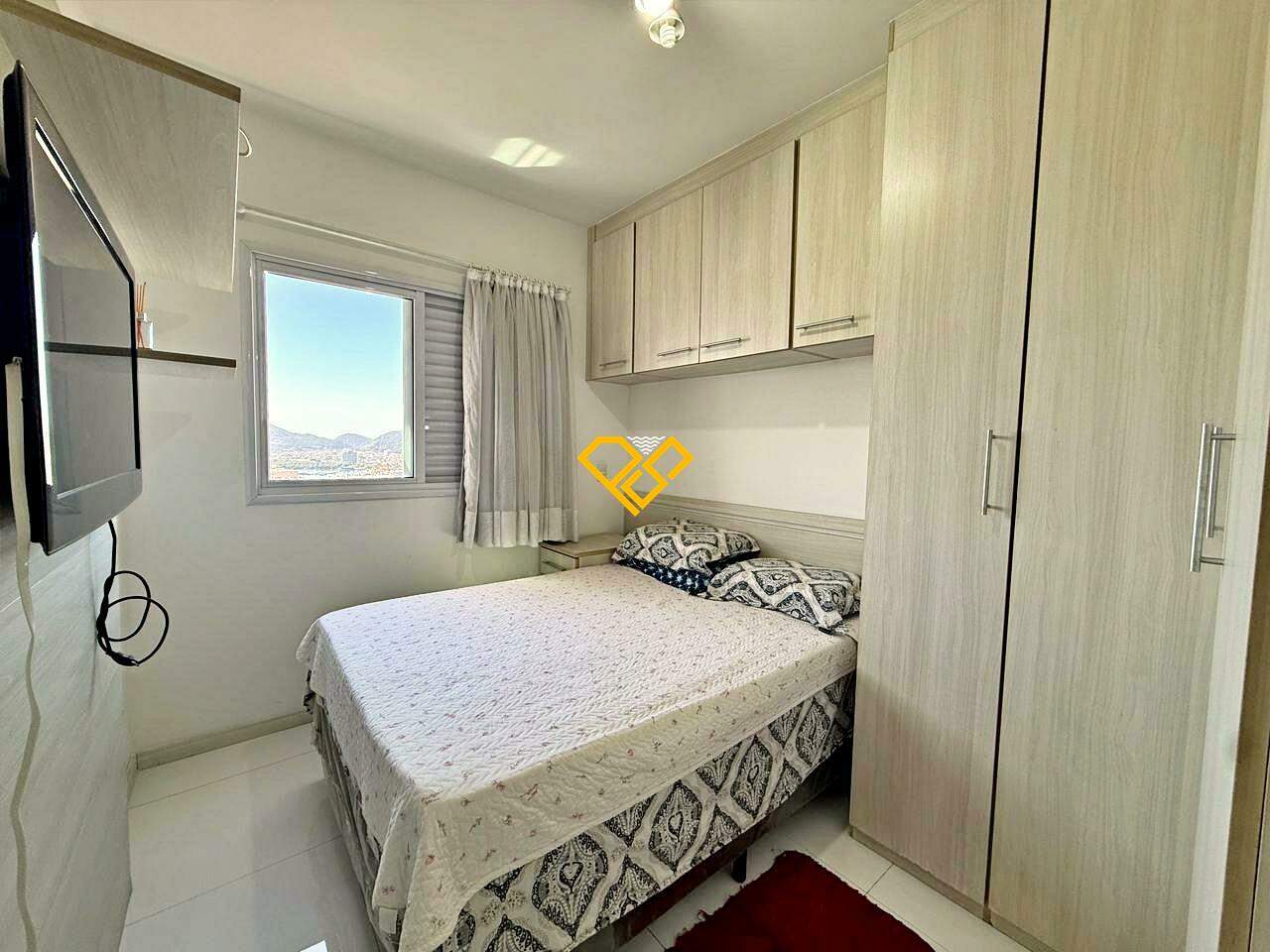 Apartamento à venda no Ponta da Praia: Dormitório - suíte