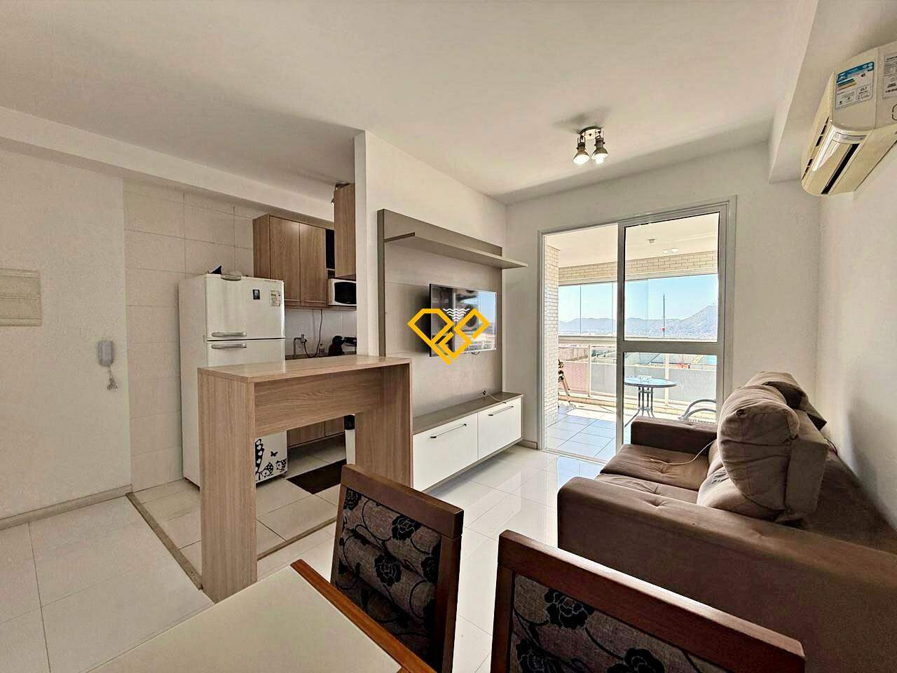 Apartamento à venda no Ponta da Praia: Sala