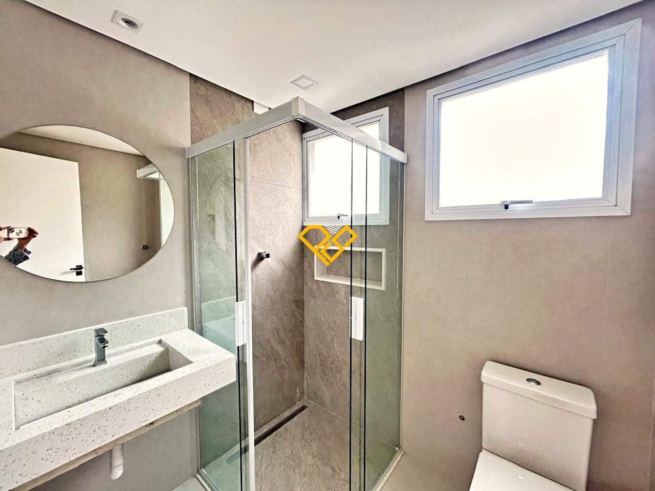 Apartamento à venda no Gonzaga: Wc suíte