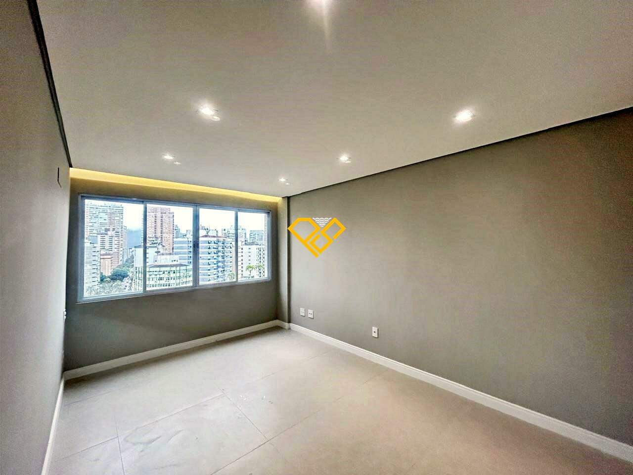 Apartamento à venda no Gonzaga: Sala