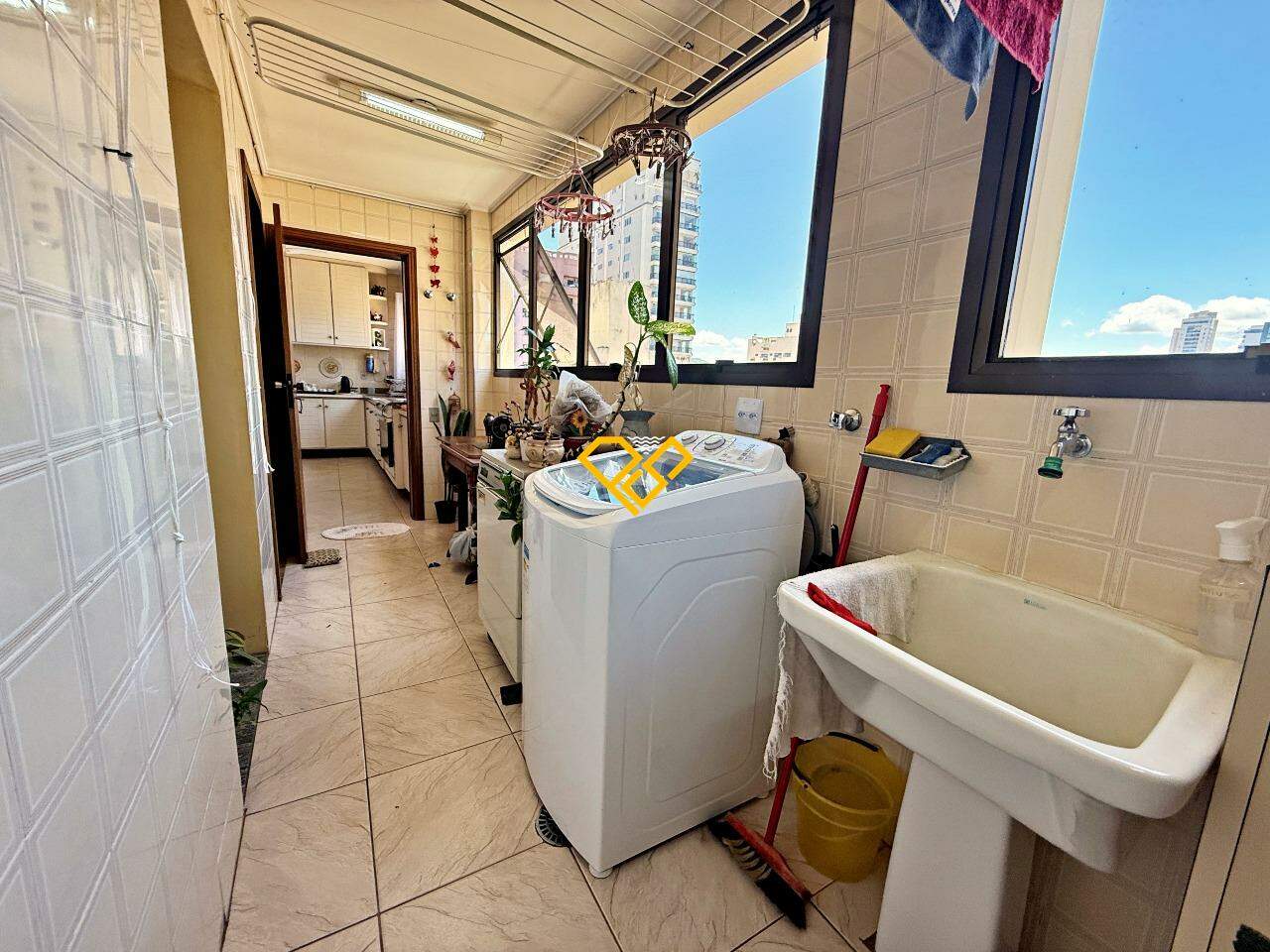 Apartamento para aluguel no Boqueirão: Área de serviço