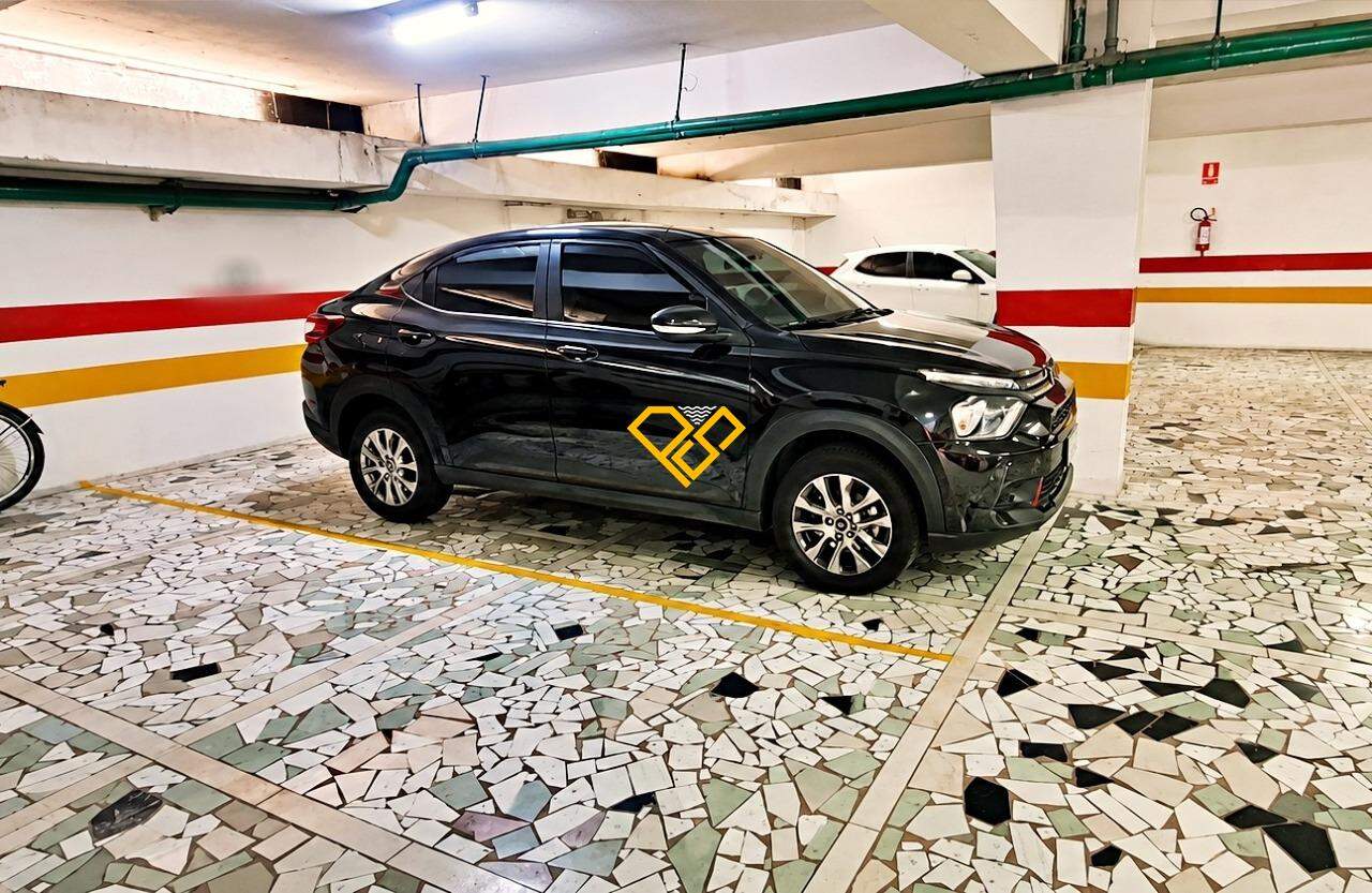 Apartamento à venda no Ponta da Praia: Garagem