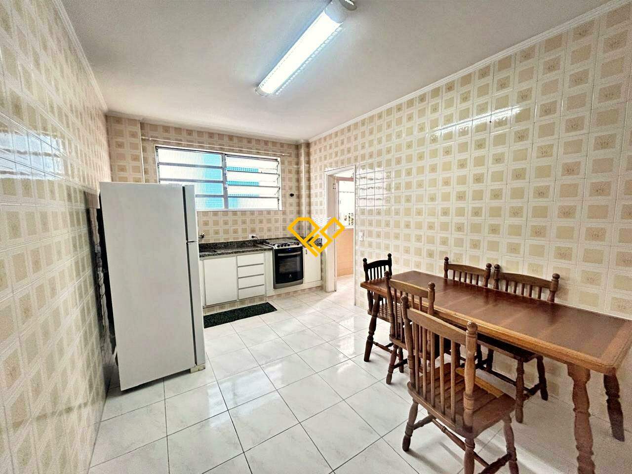Apartamento para aluguel no Gonzaga: Cozinha