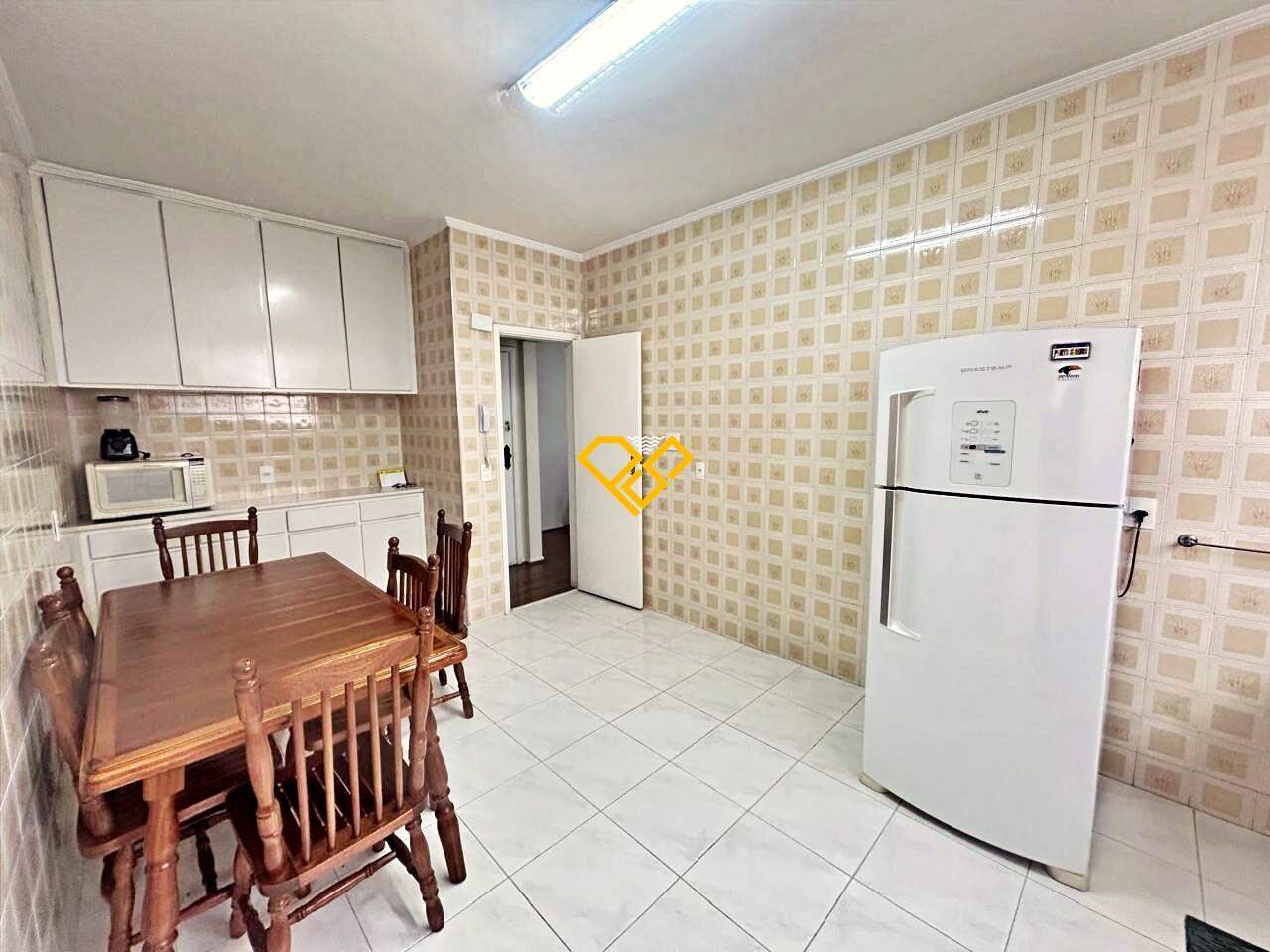 Apartamento para aluguel no Gonzaga: Cozinha