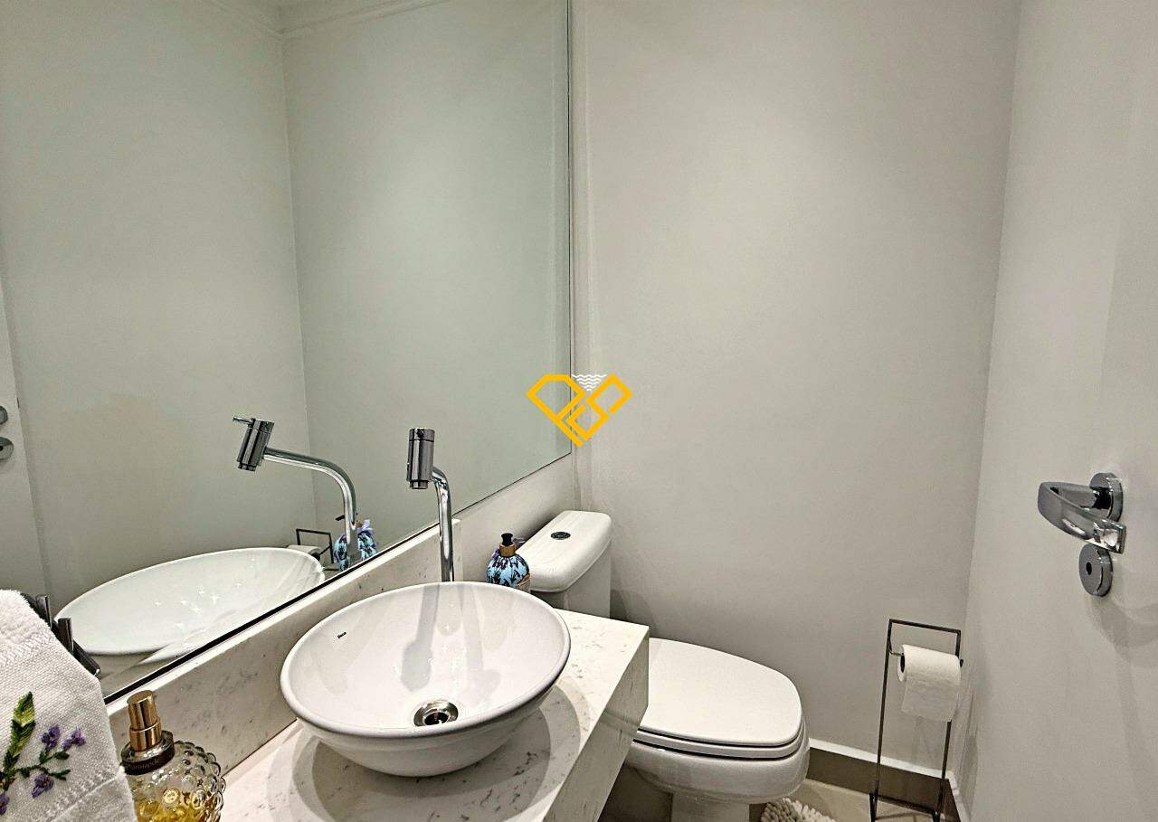 Apartamento para aluguel no Boqueirão: LAvabo