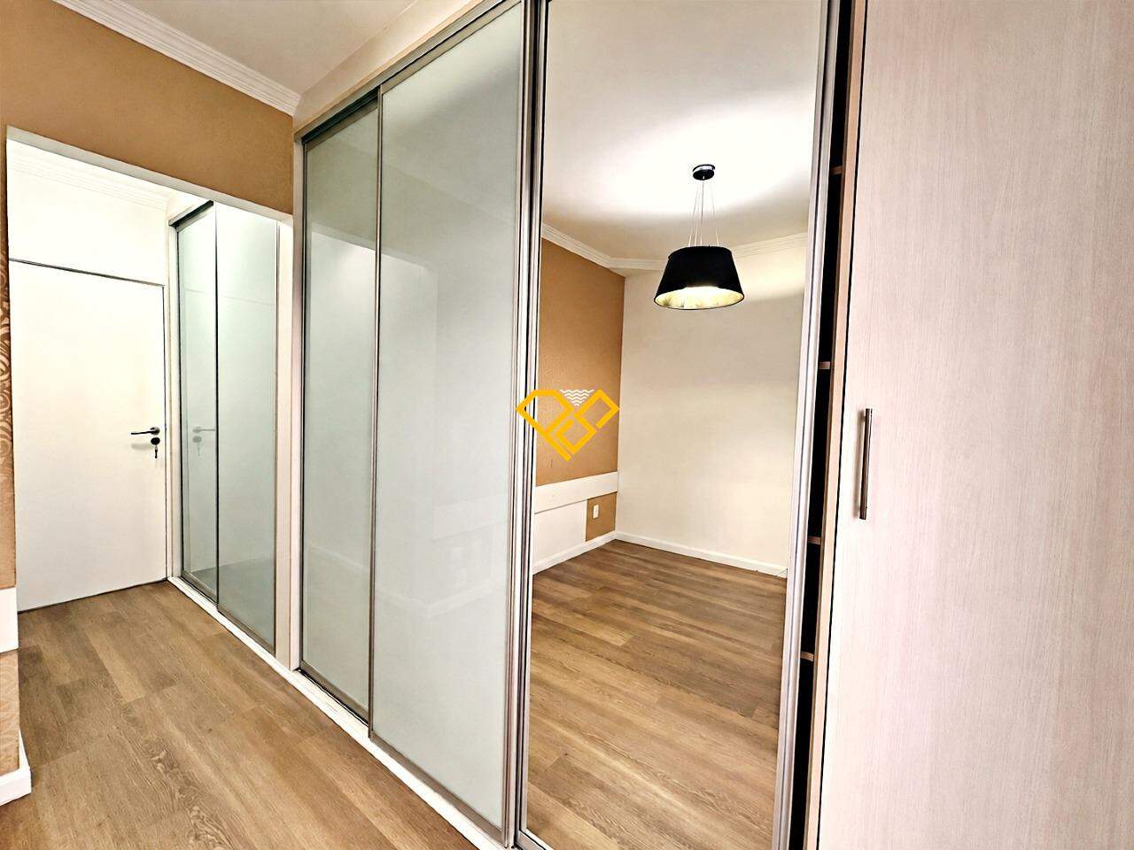 Apartamento para aluguel no Ponta da Praia: Dormitório 2 - suíte